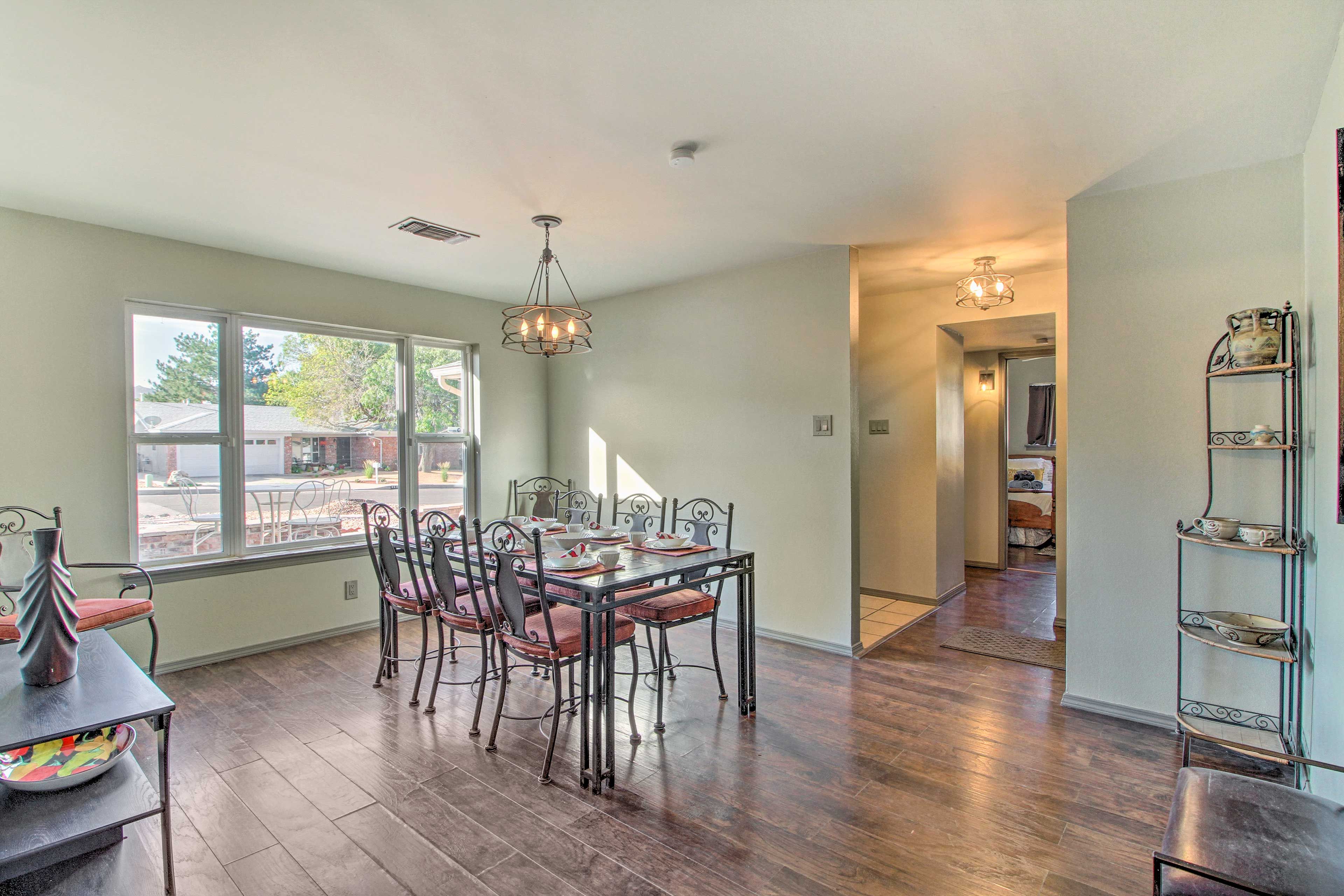 Dining Room | Dishware & Flatware Provided