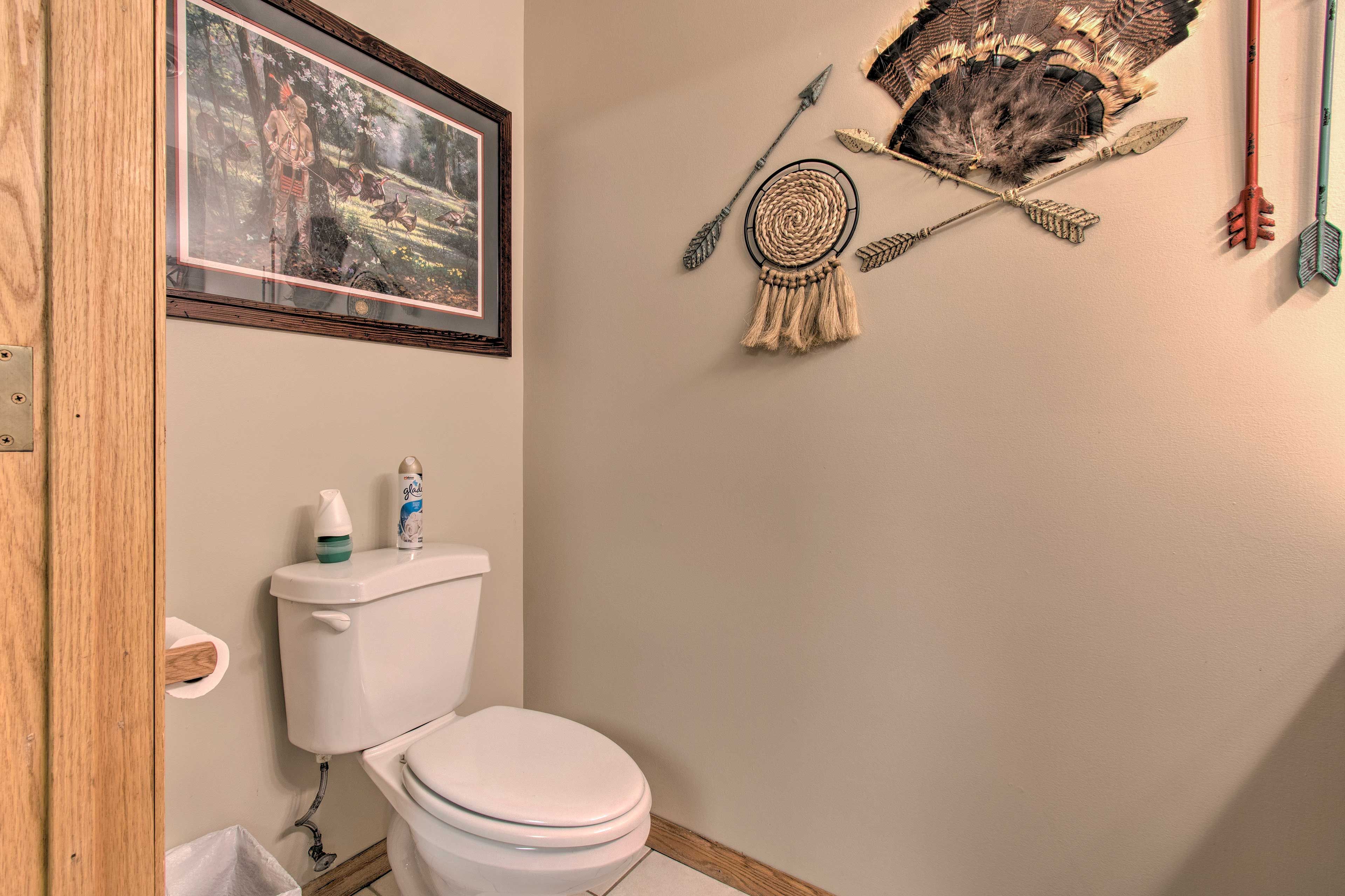 Half Bathroom | Main Level