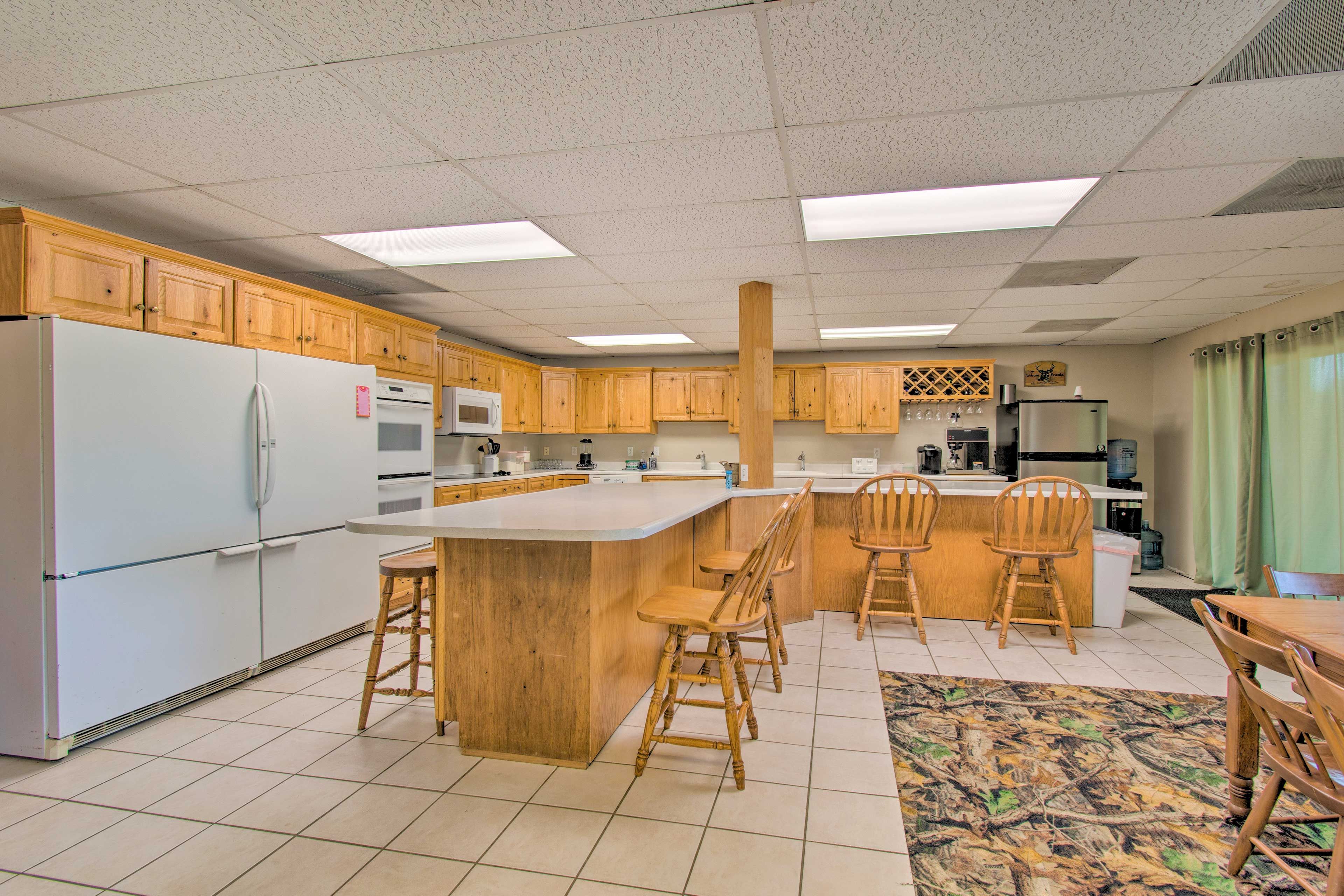 Kitchen | Main Level | Spices