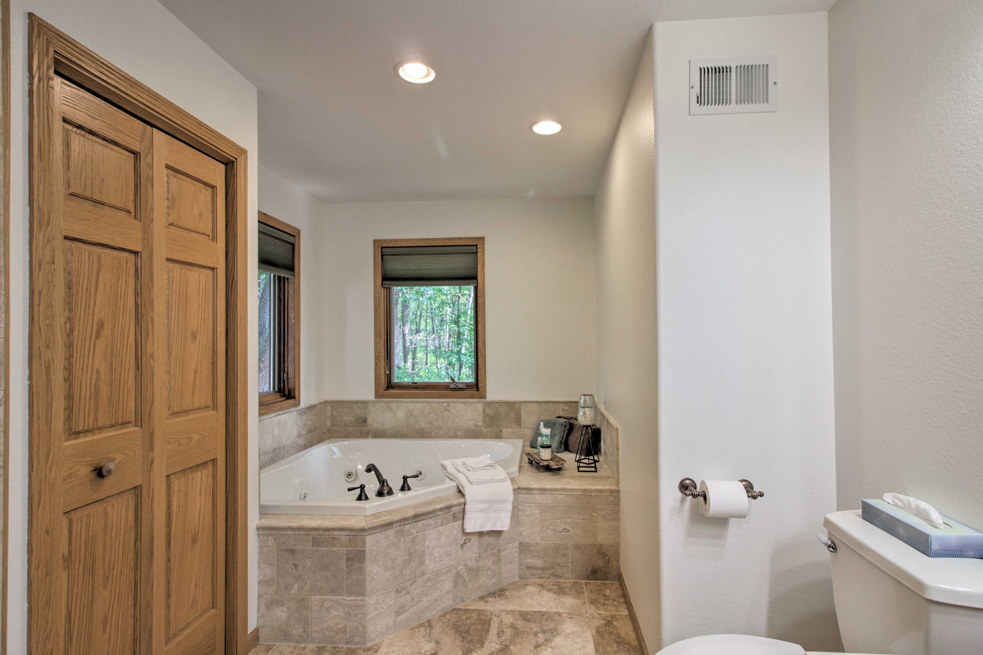 En-Suite | Hair Dryer