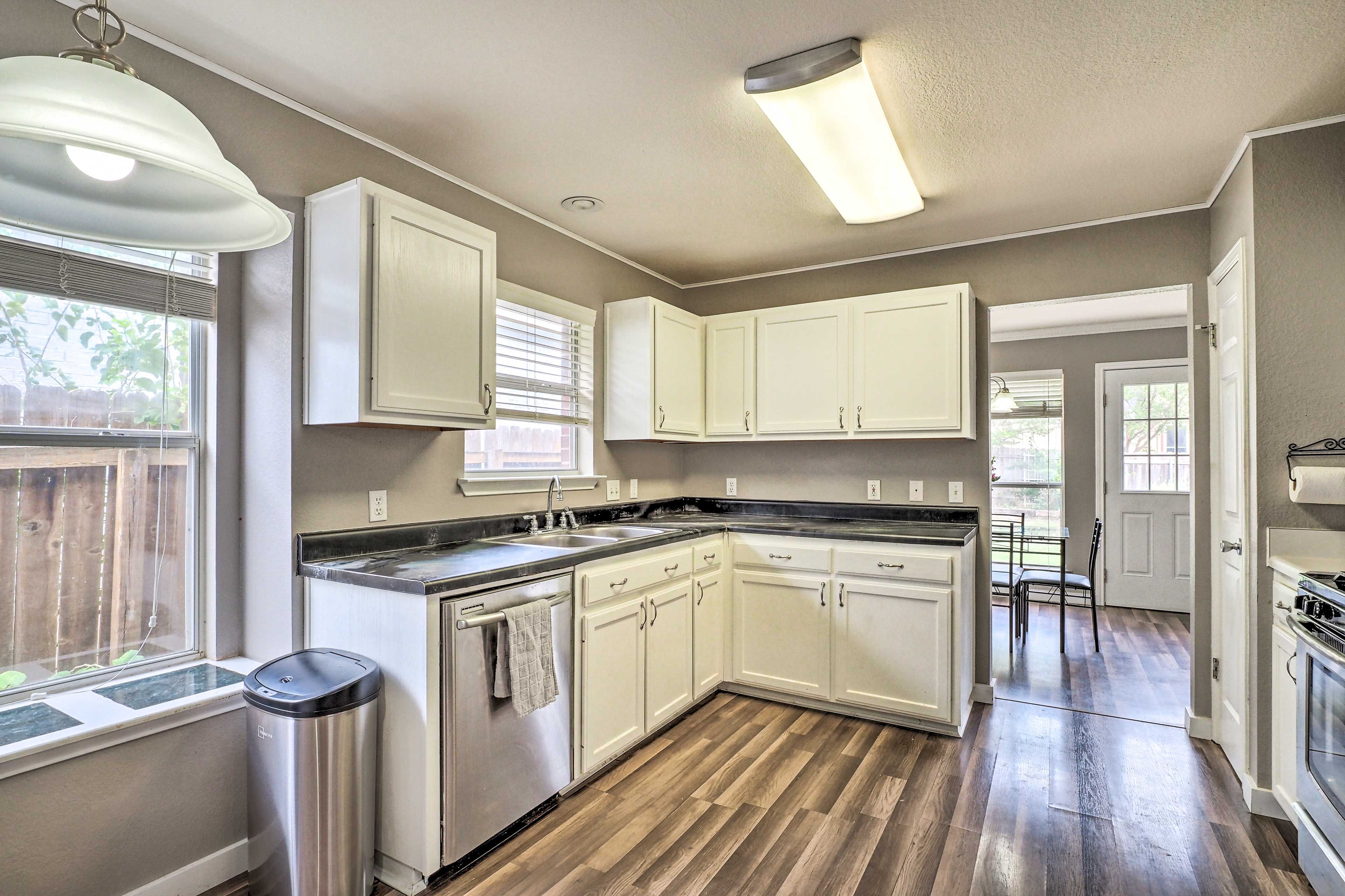 Kitchen | Dishwasher | Keurig Coffee Maker | Spices