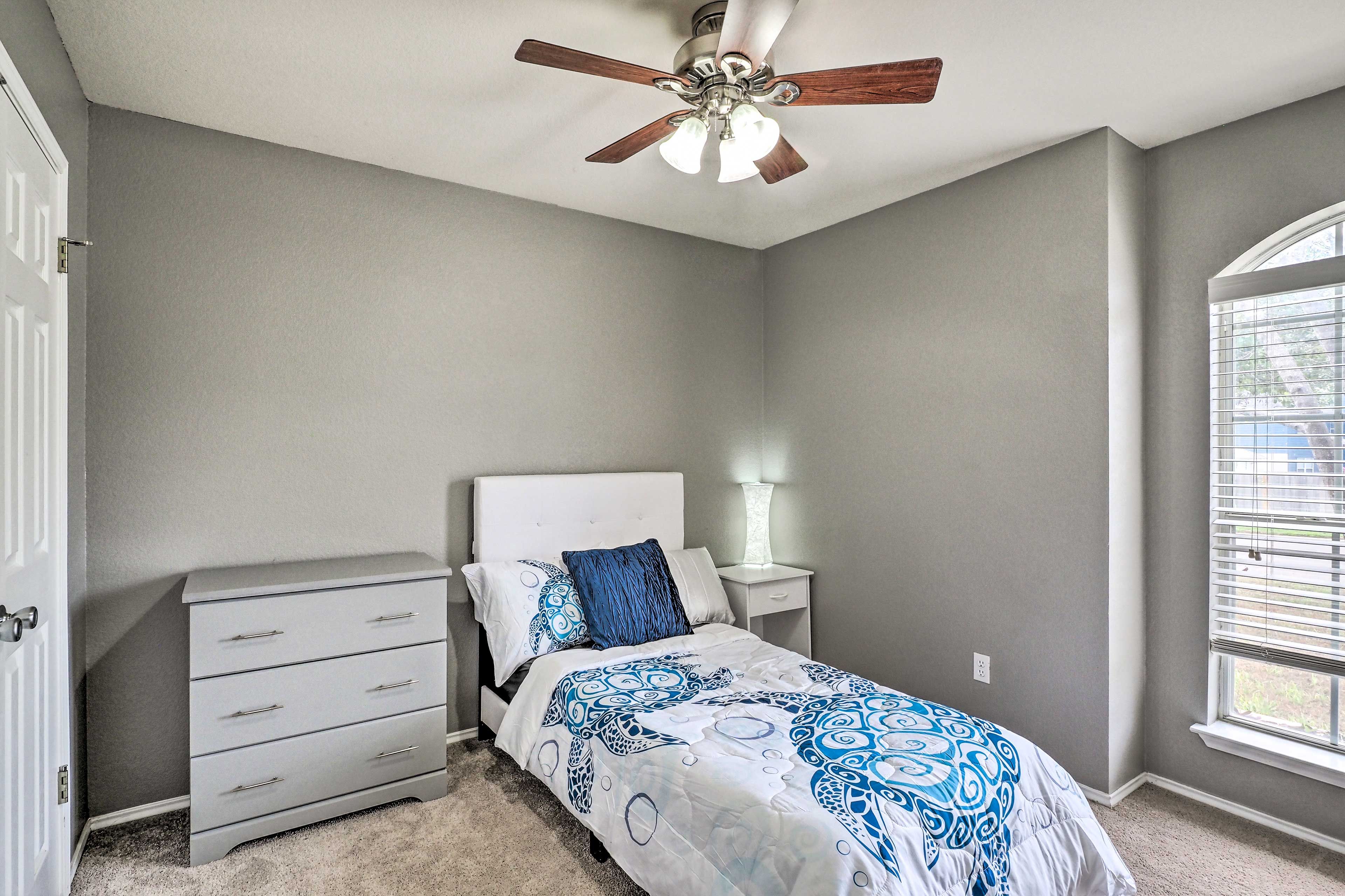 Bedroom 3 | Twin Bed