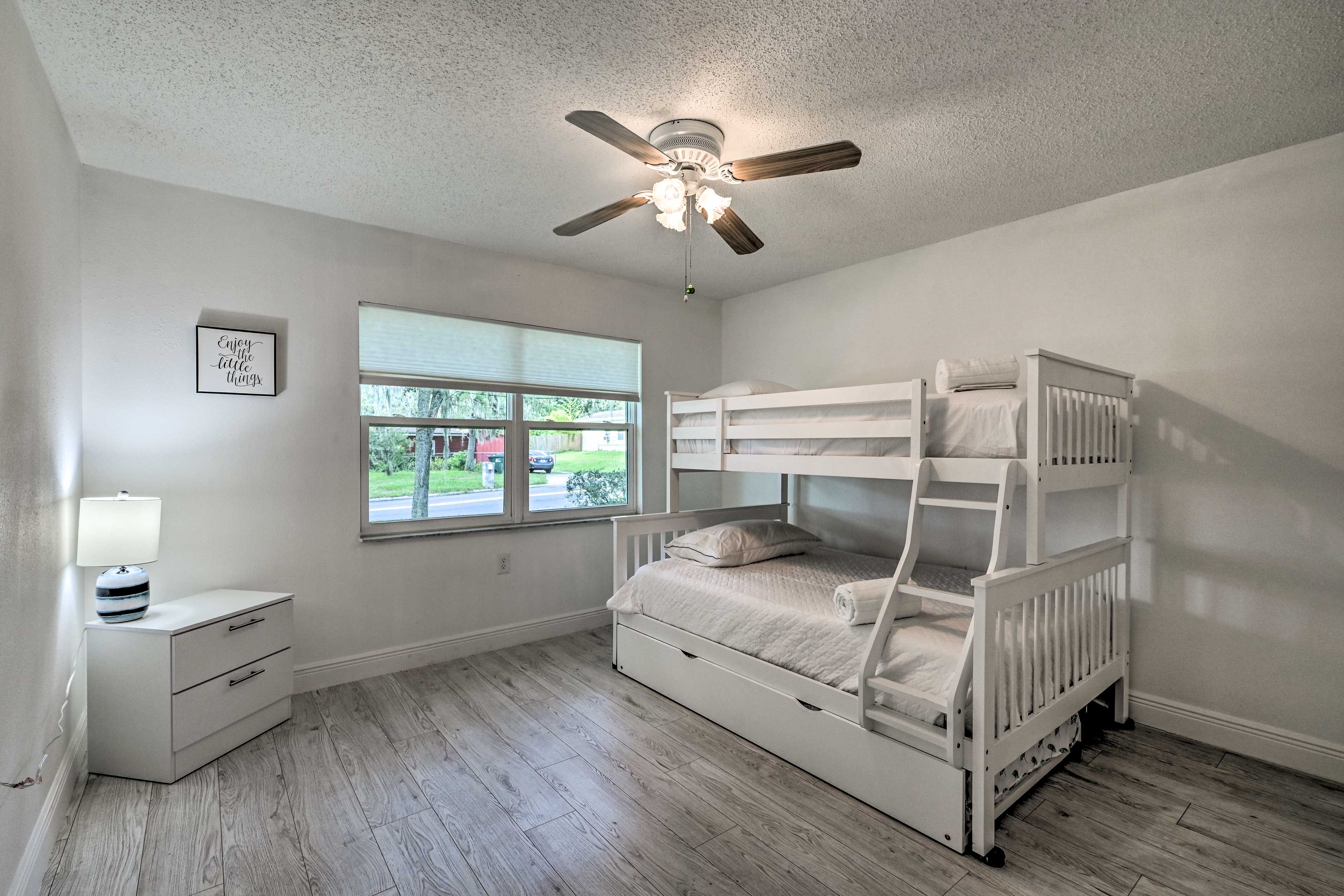 Bedroom 3 | Twin/Full Bunk Bed w/ Full Trundle Bed