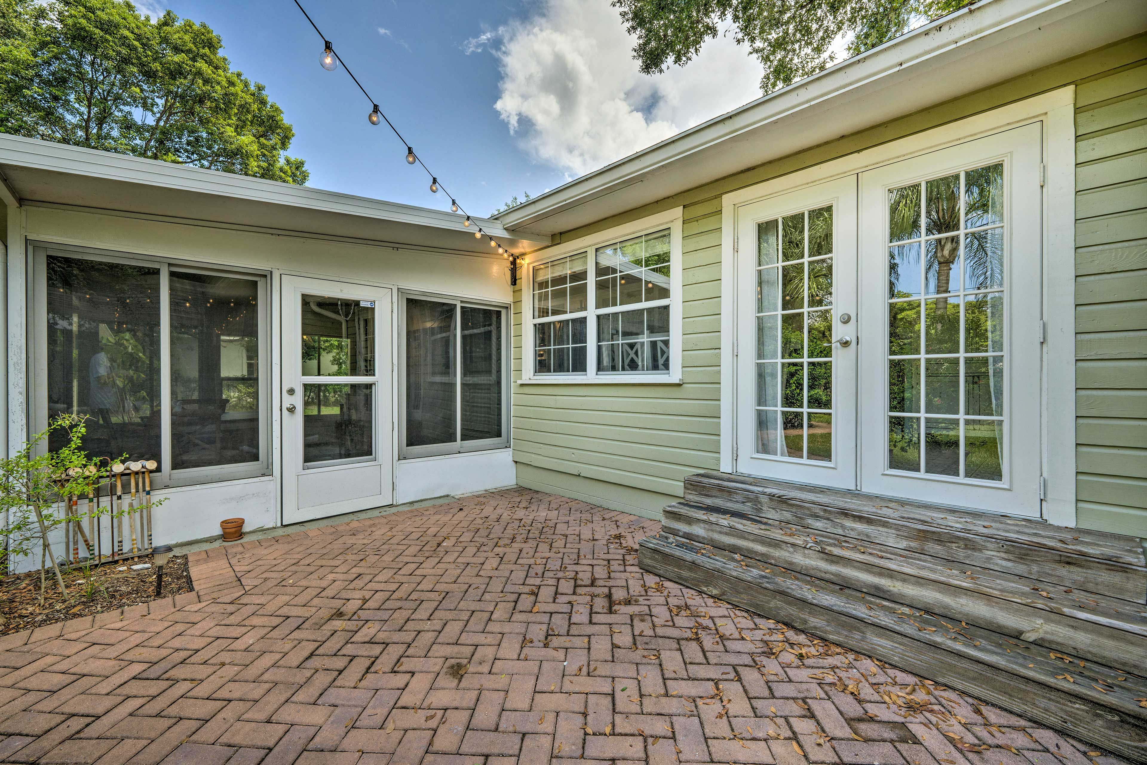 Shared Patio | Bistro Lights