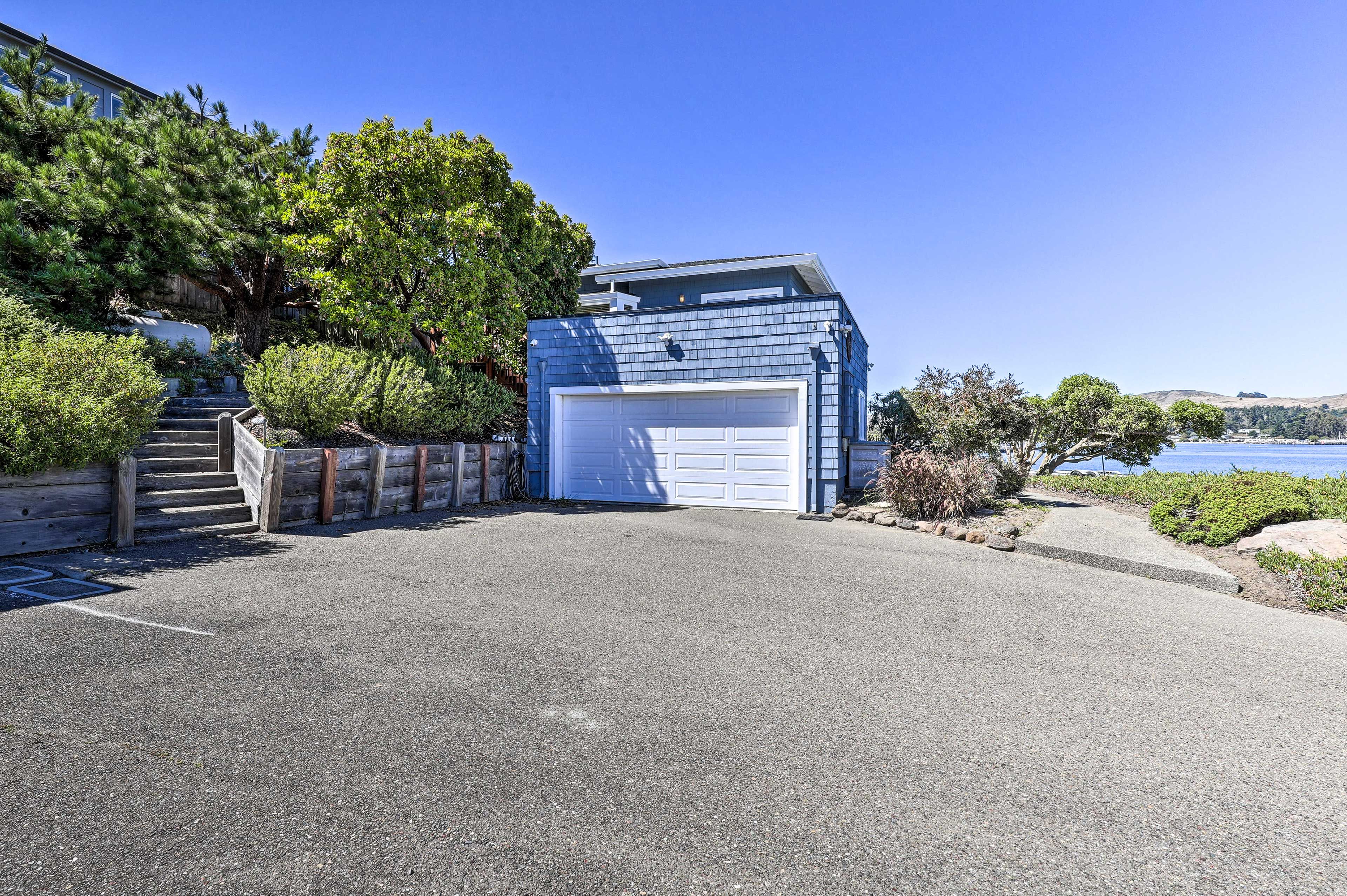 Driveway | Parking for 2 Vehicles
