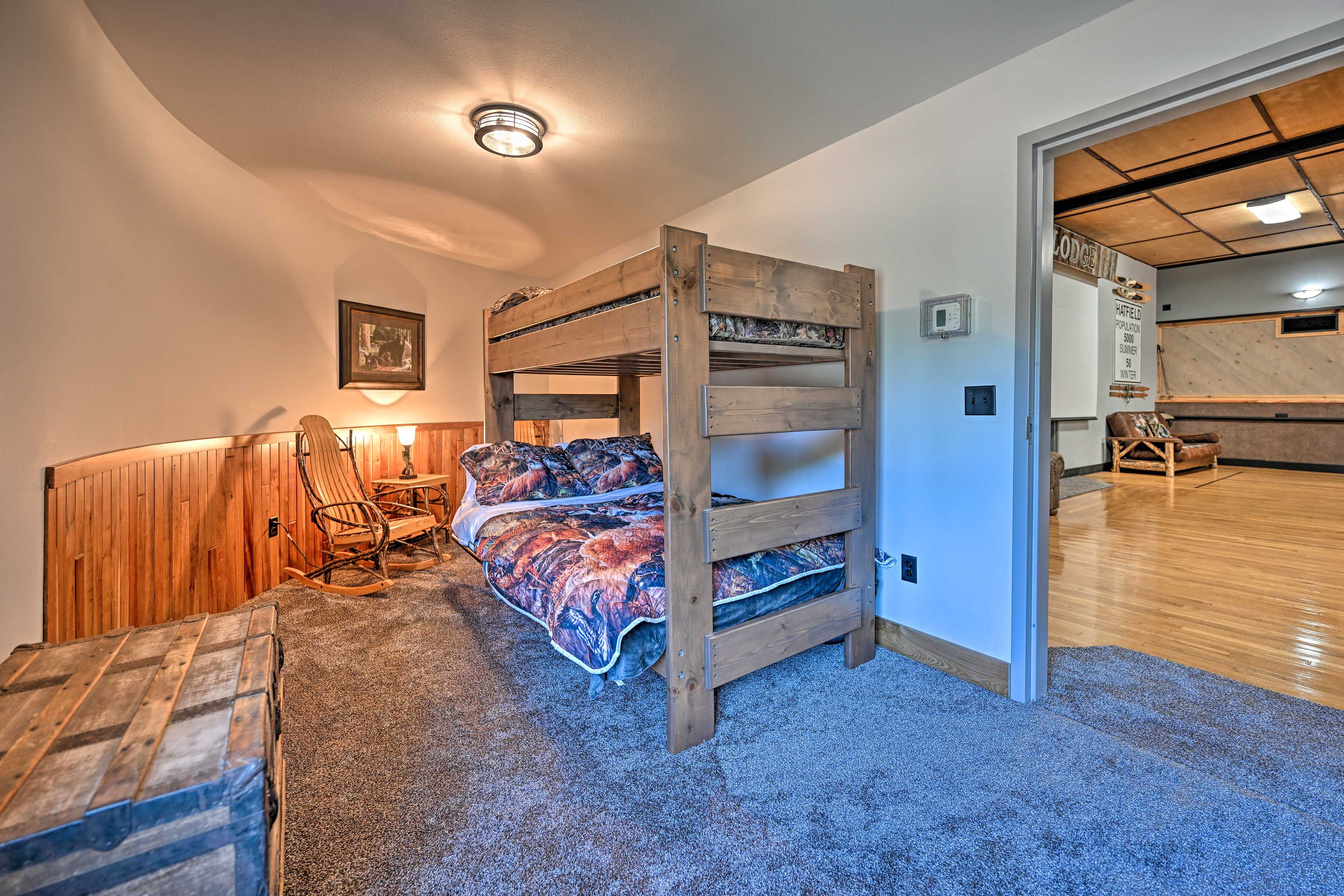 Bedroom 4 | Twin/Full Bunk Bed | Rocking Chair