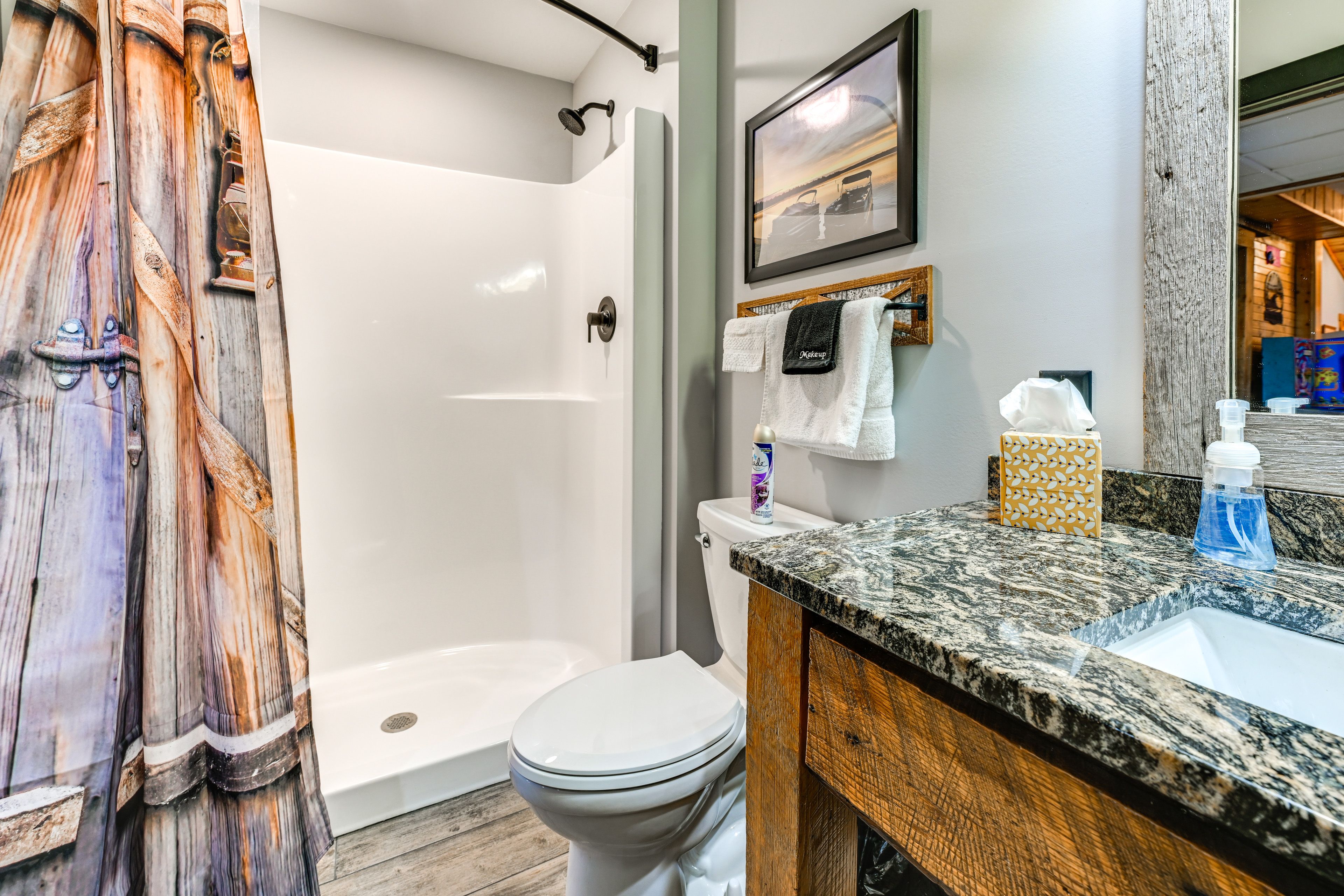 Full Bathroom