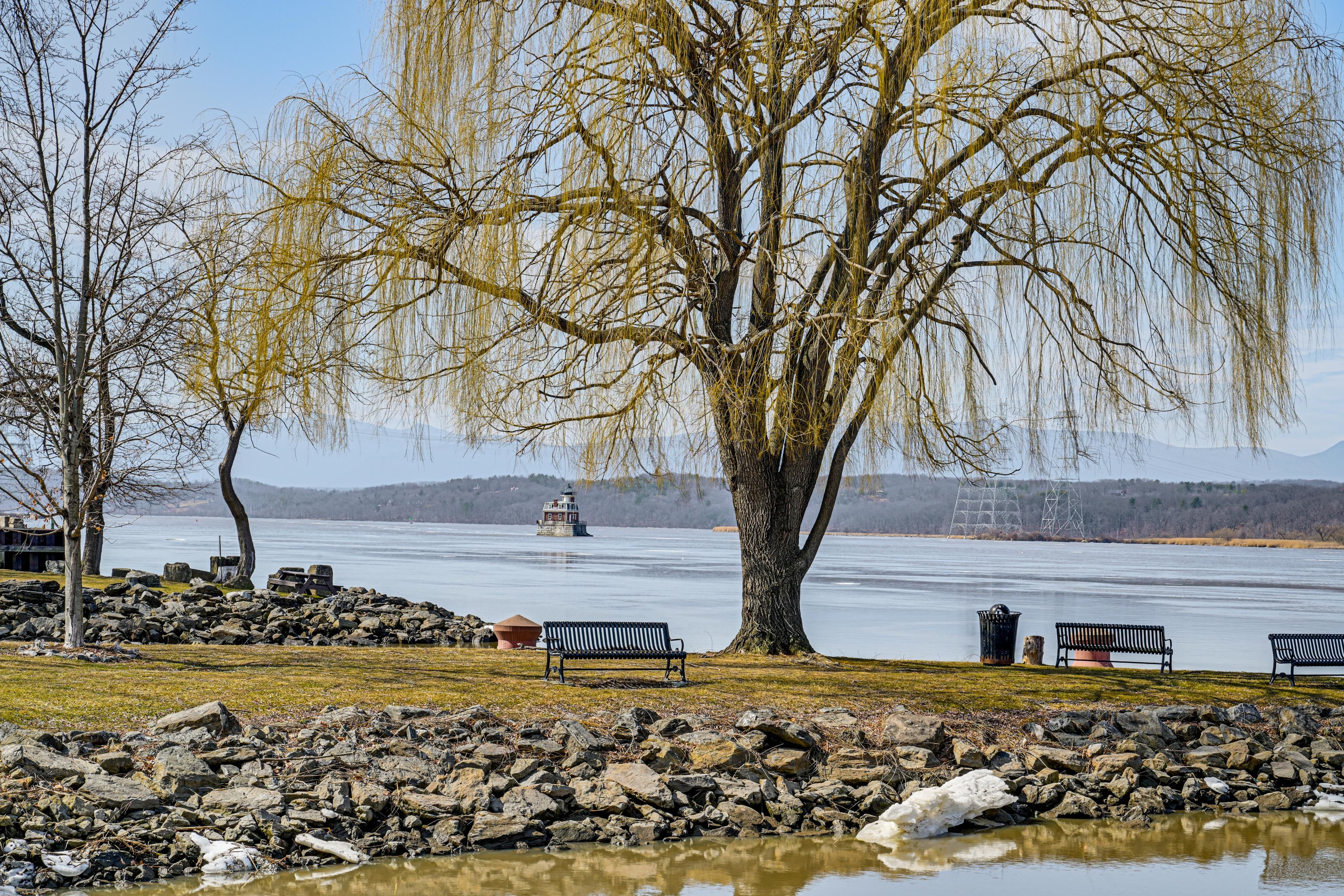 0.7 Mi to Henry Hudson Waterfront Park