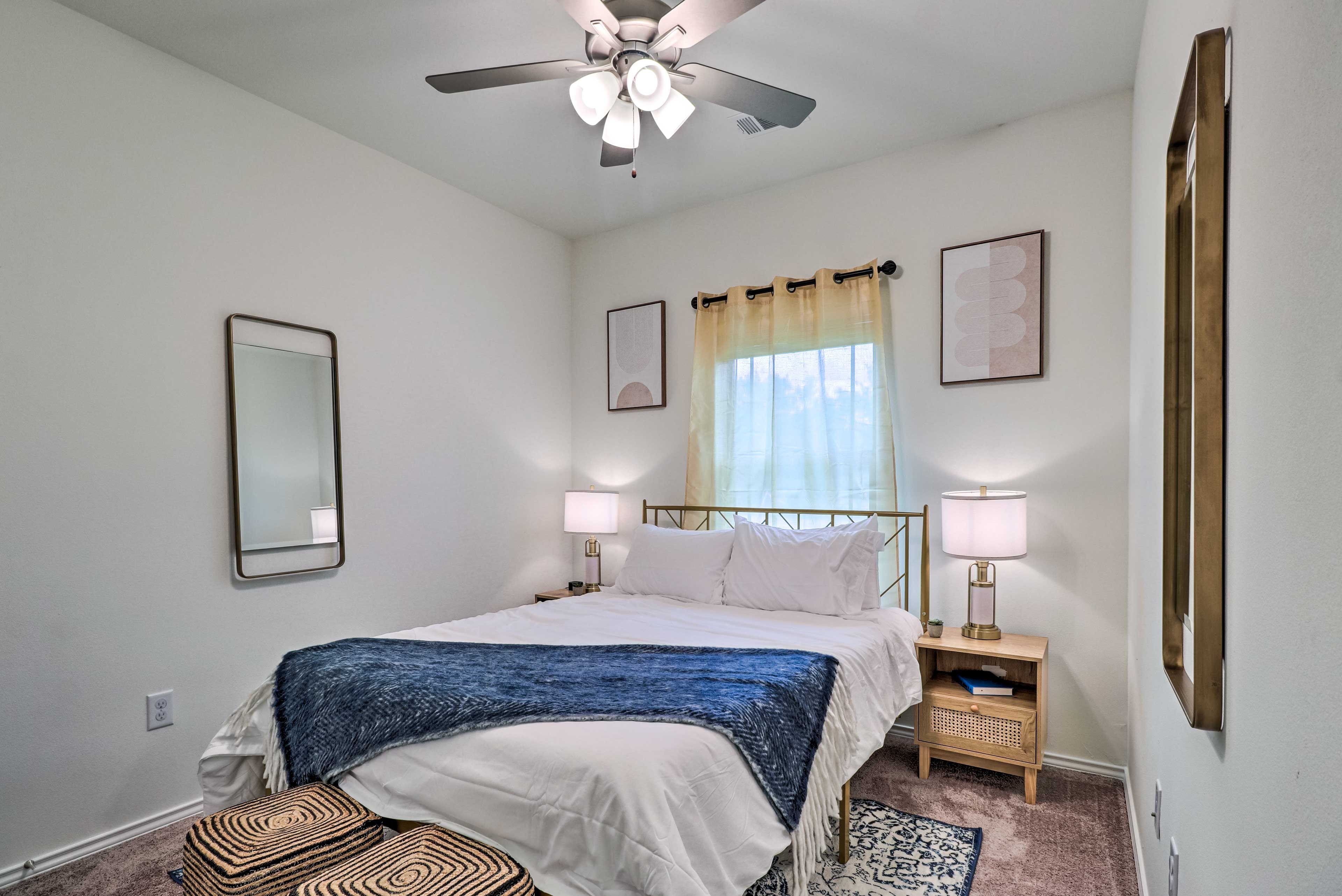 Bedroom 3 | Queen Bed