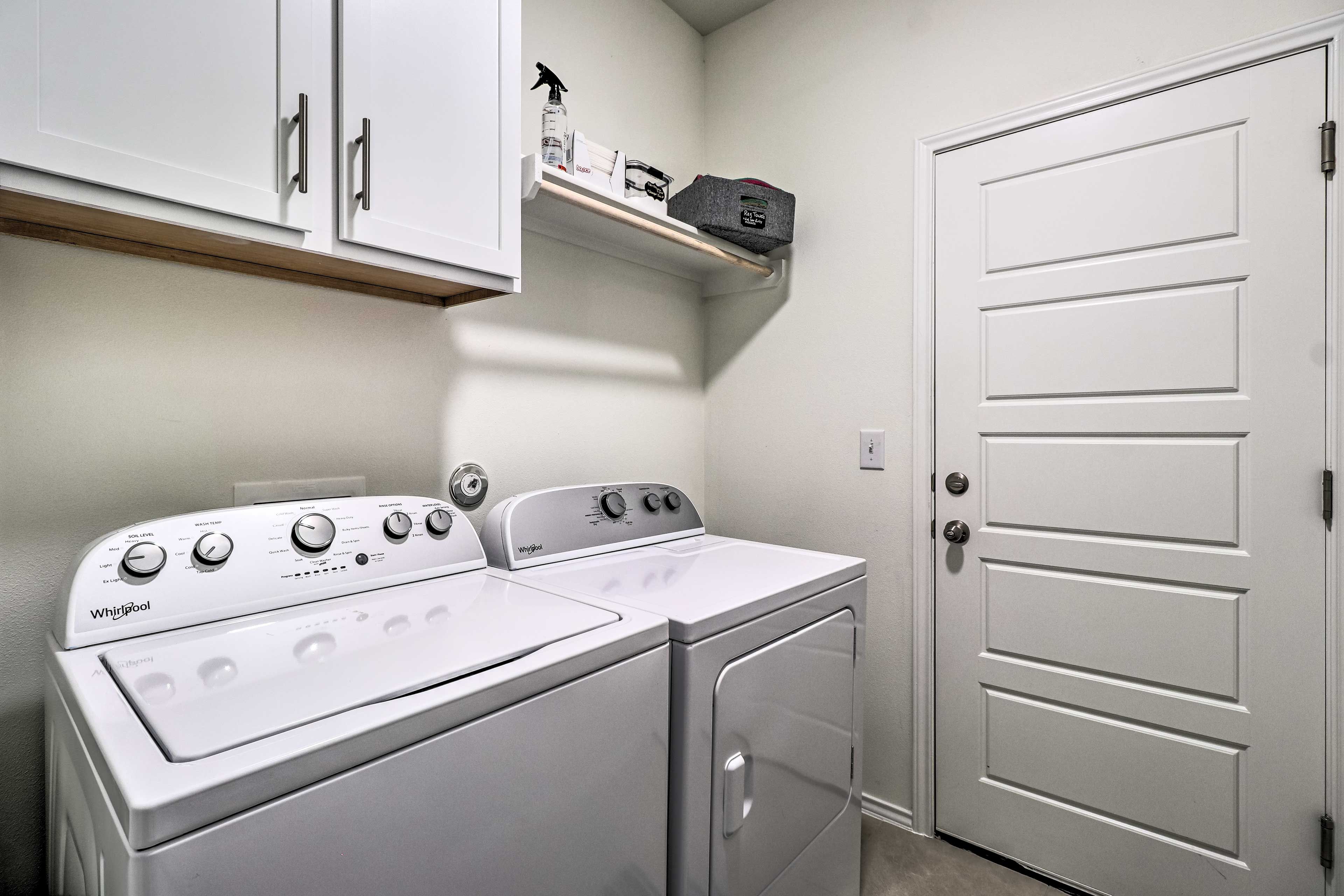 Laundry Room | Laundry Detergent Provided