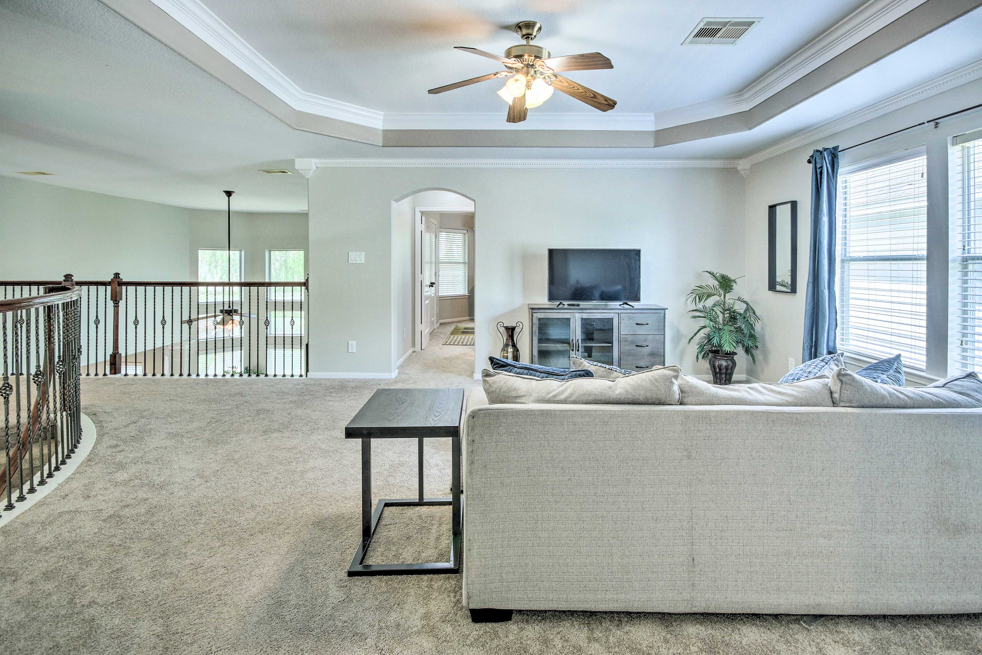 Loft | 2nd Floor | Smart TV