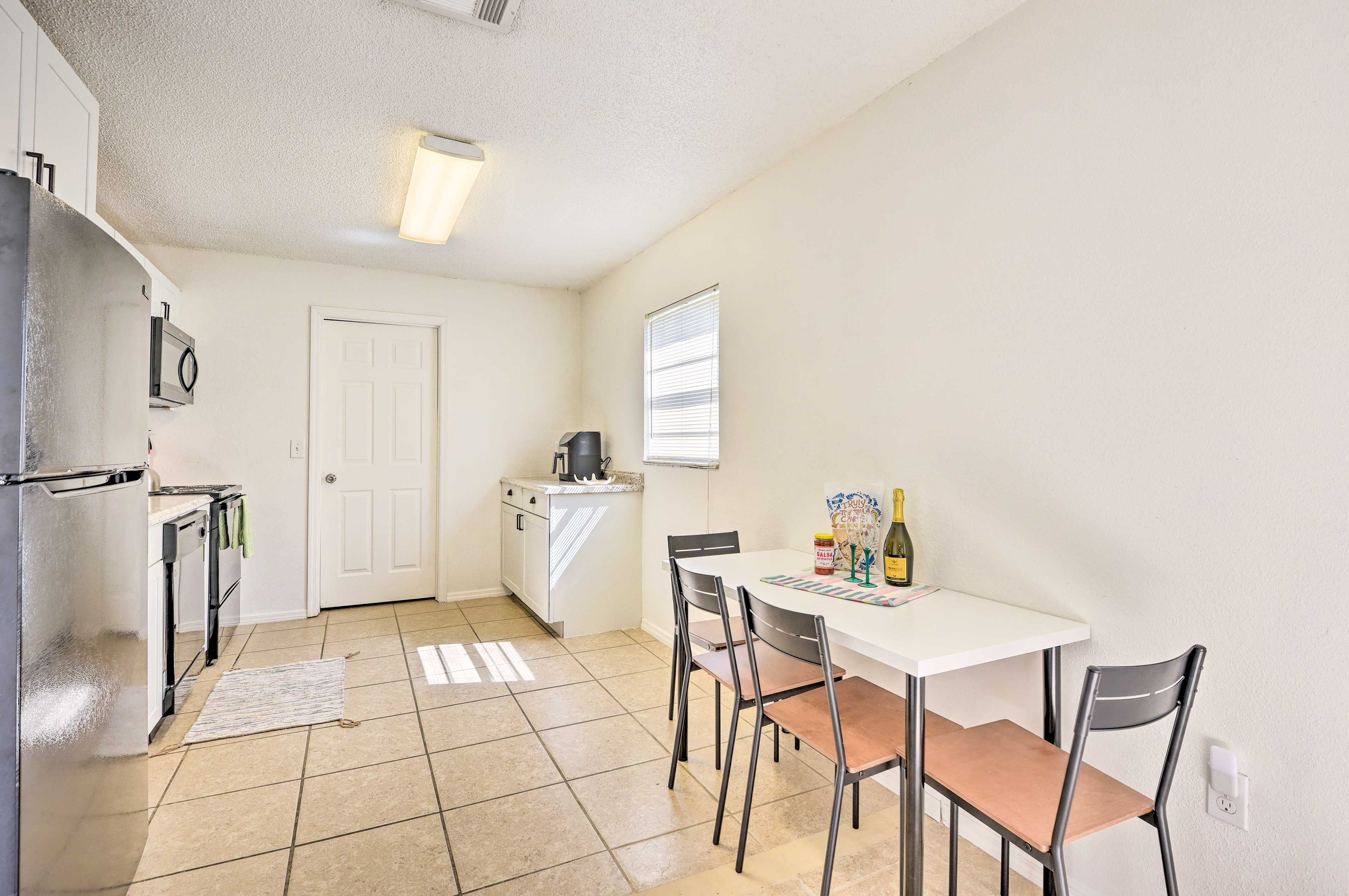 Dining Area | Dishware/Flatware | Trash Bags/Paper Towels
