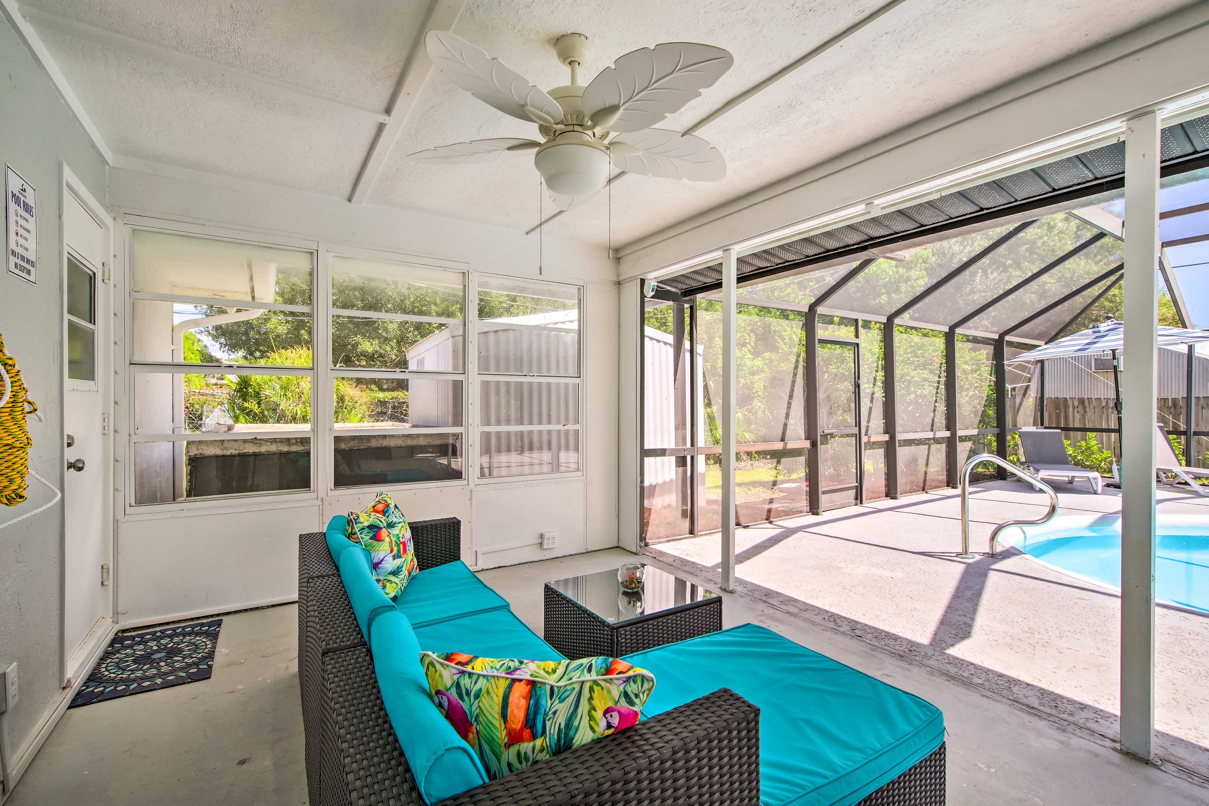 Pool Deck | Private Pool | Outdoor Changing Area | Beach Chairs | Beach Umbrella