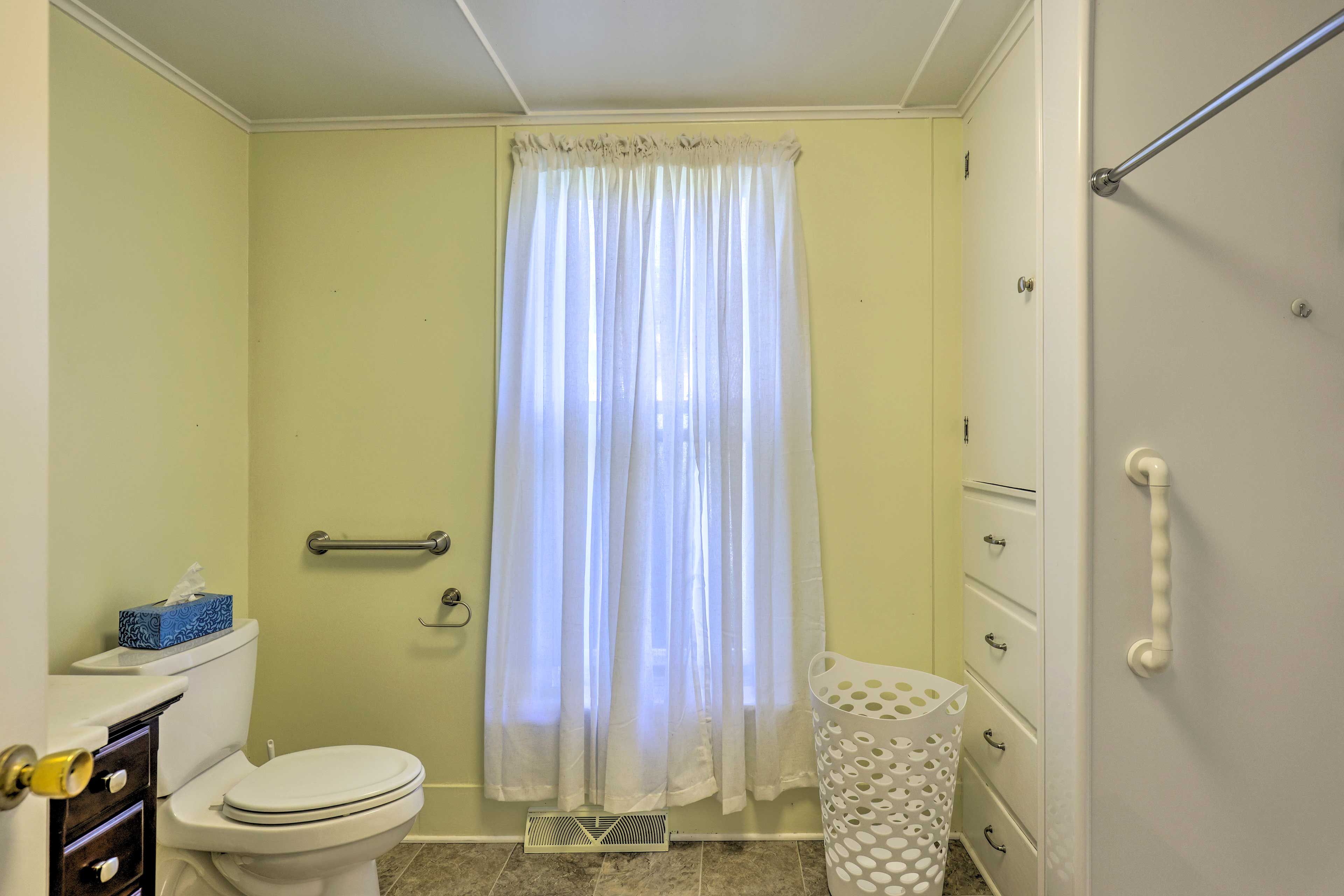 Bathroom | Complimentary Toiletries | Hair Dryer | Grab Rails