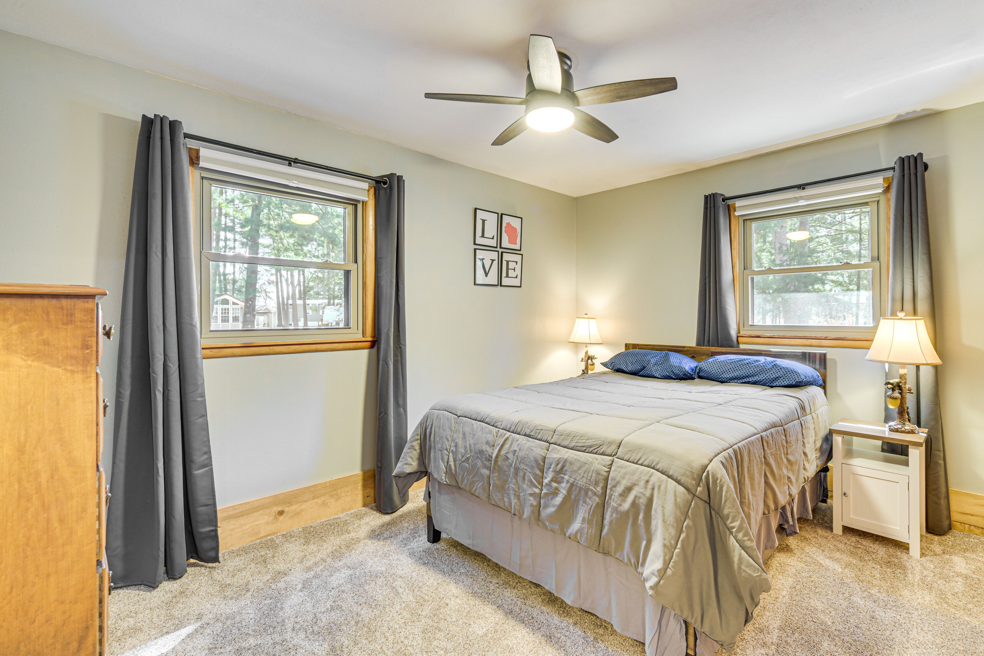 Bedroom 1 | Queen Bed | Linens Provided