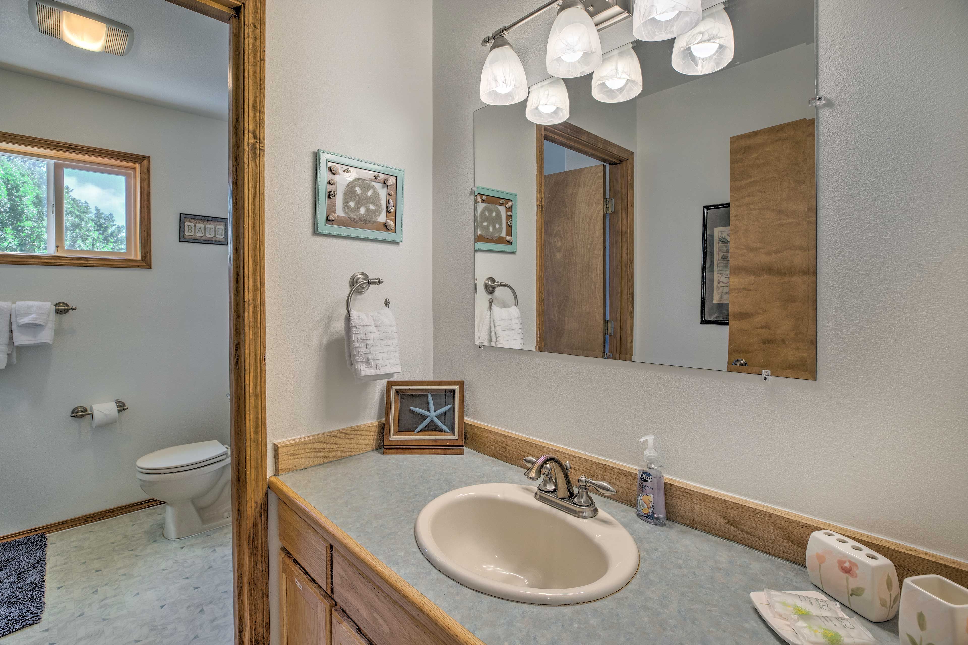 Full Bathroom