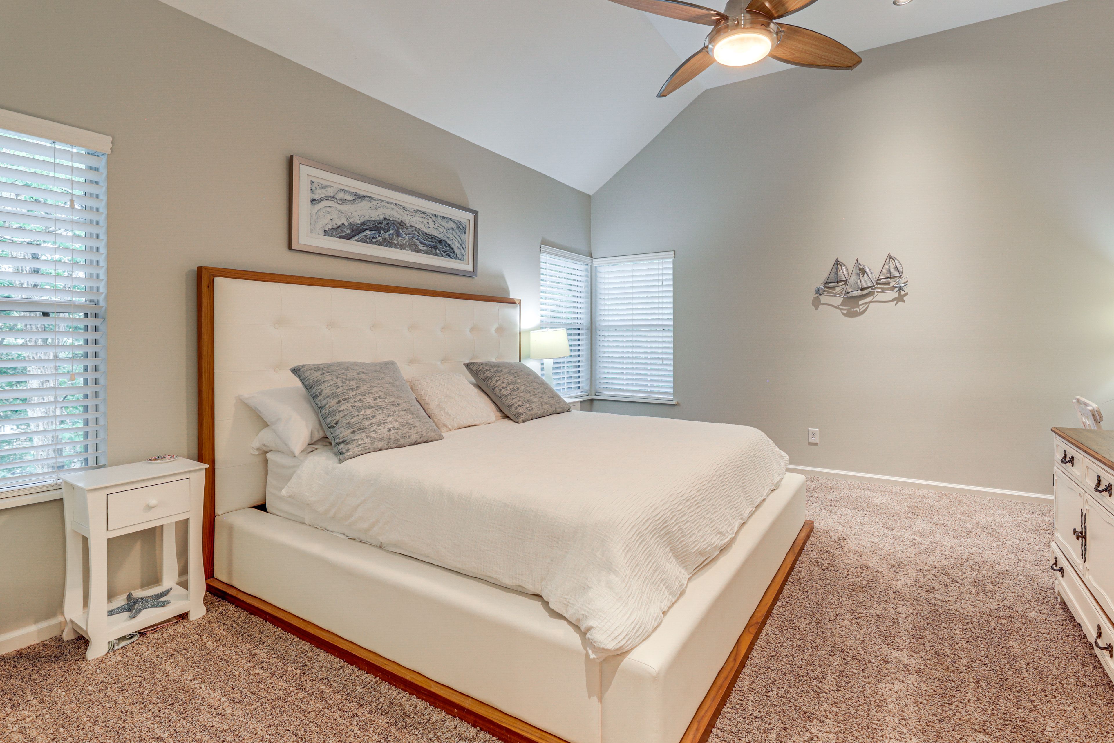 Bedroom 1 | California King Bed | Smart TV | Lower Level