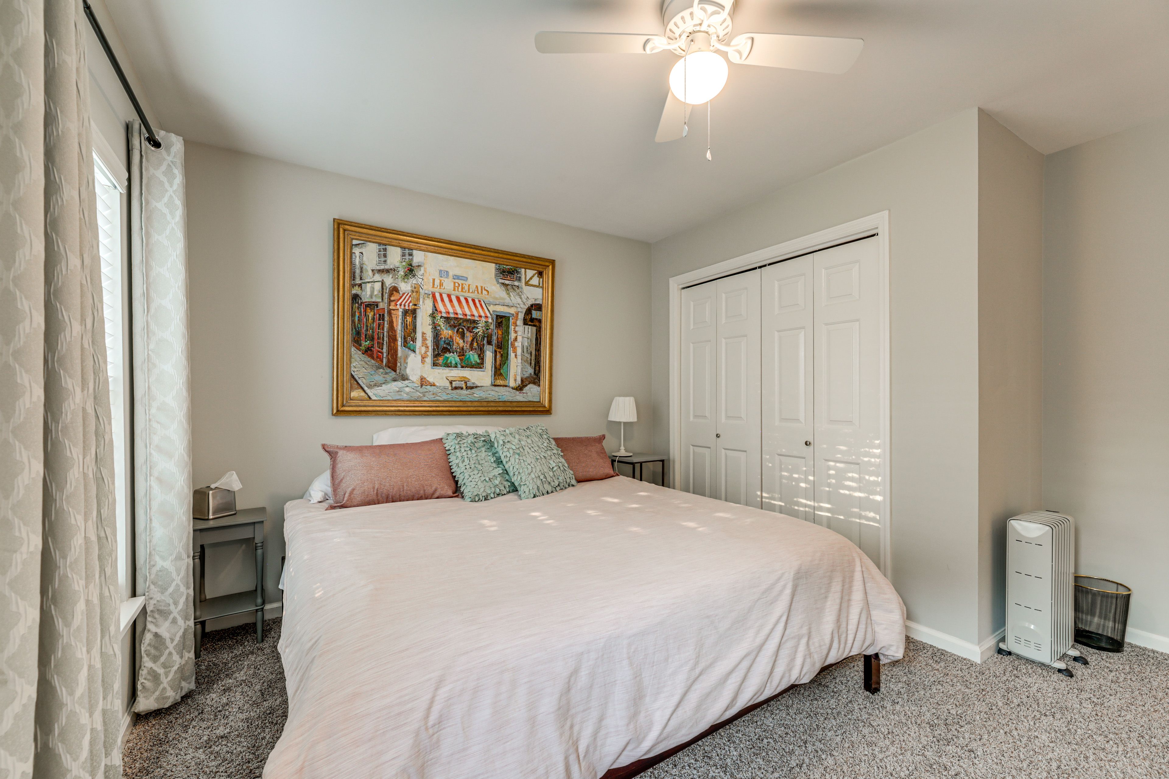 Bedroom 2 | King Bed | Upper Level