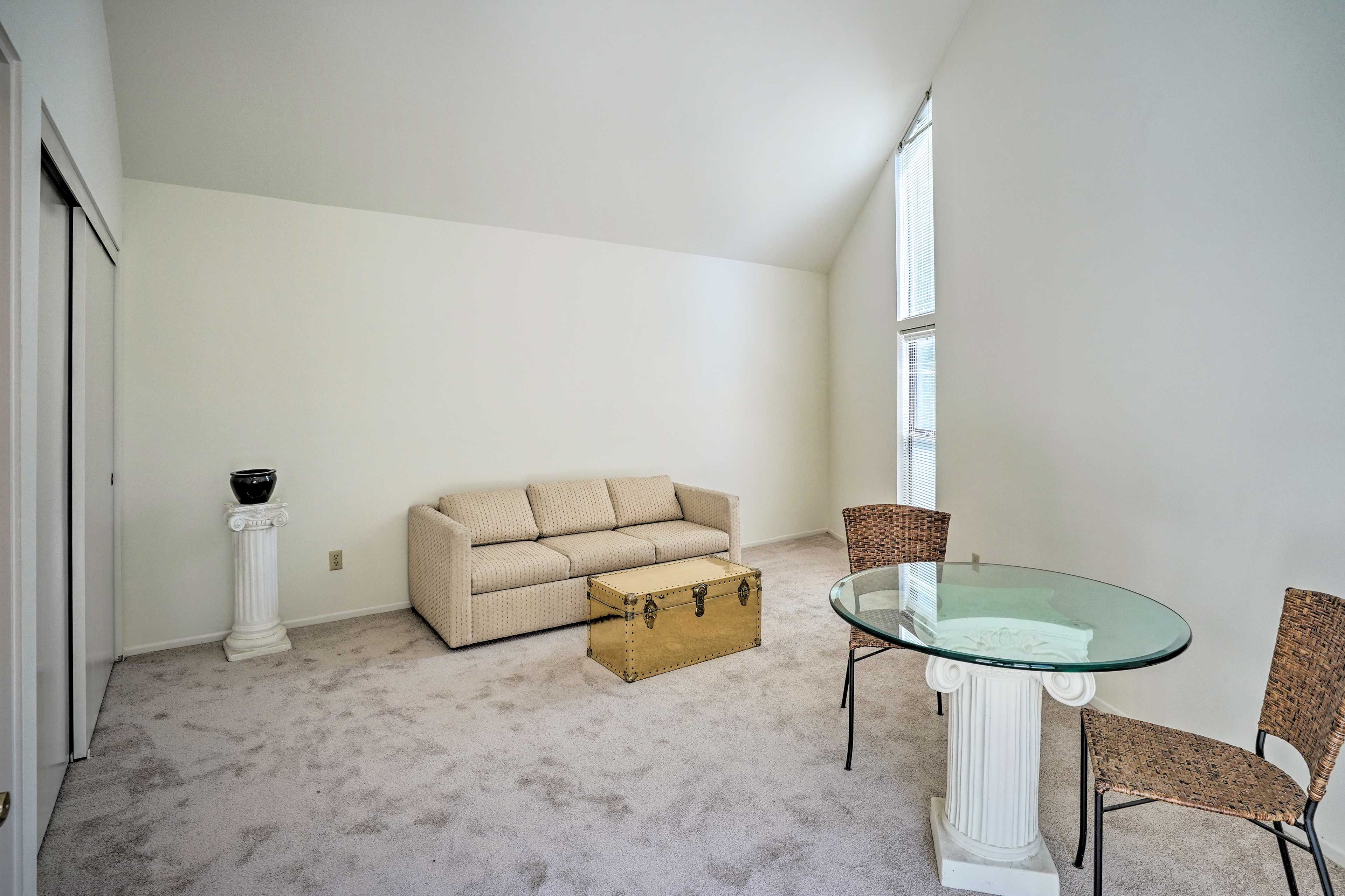 Bedroom 2 | Queen Sleeper Sofa | En-Suite Bathroom