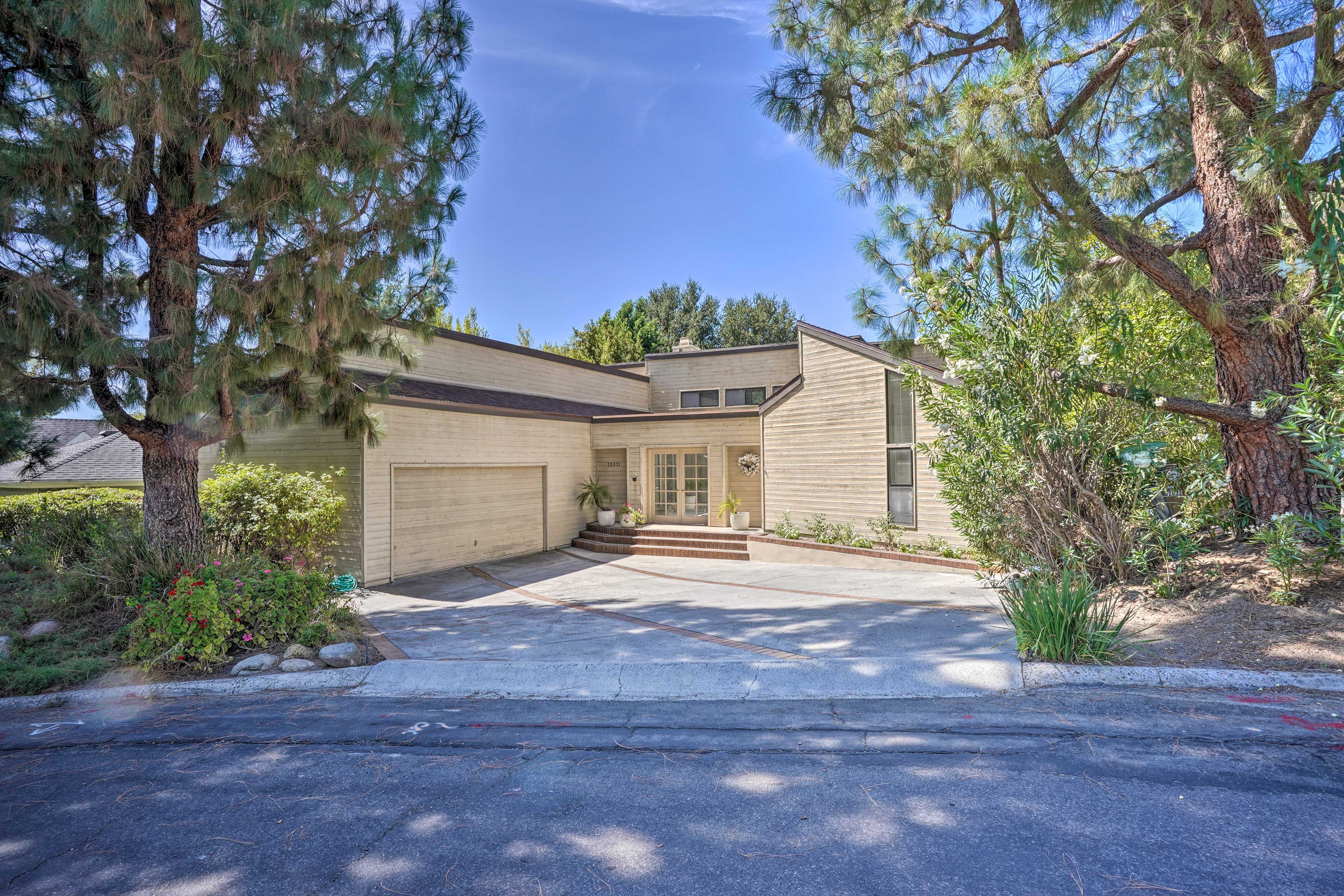 Property Exterior | Garage (2 Vehicles) | Driveway (2 Vehicles)
