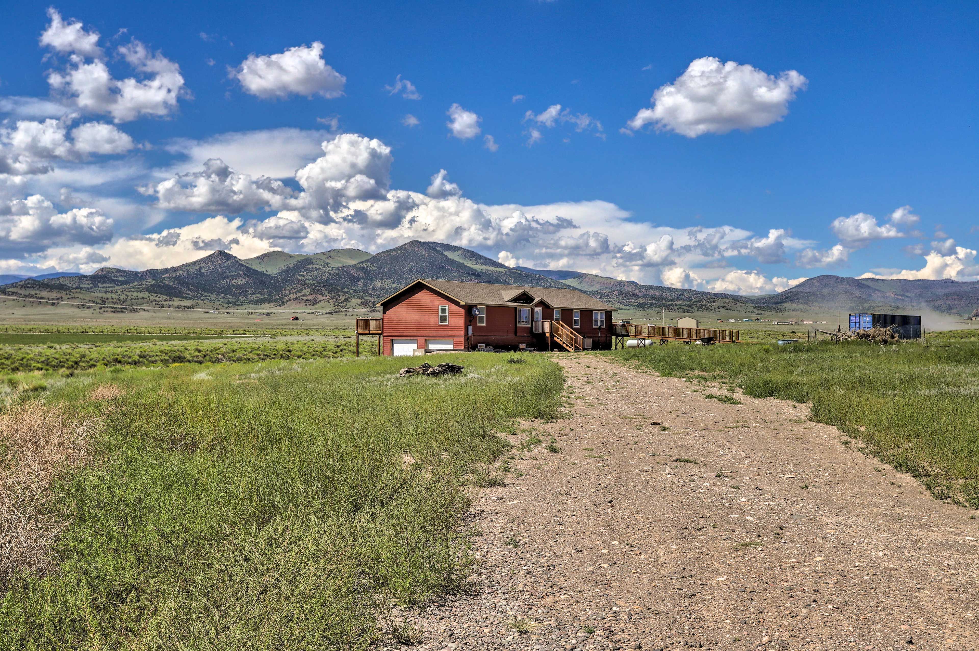 Del Norte Vacation Rental | 5BR | 3BA | 3,500 Sq Ft | Step-Free Access (Ramp)