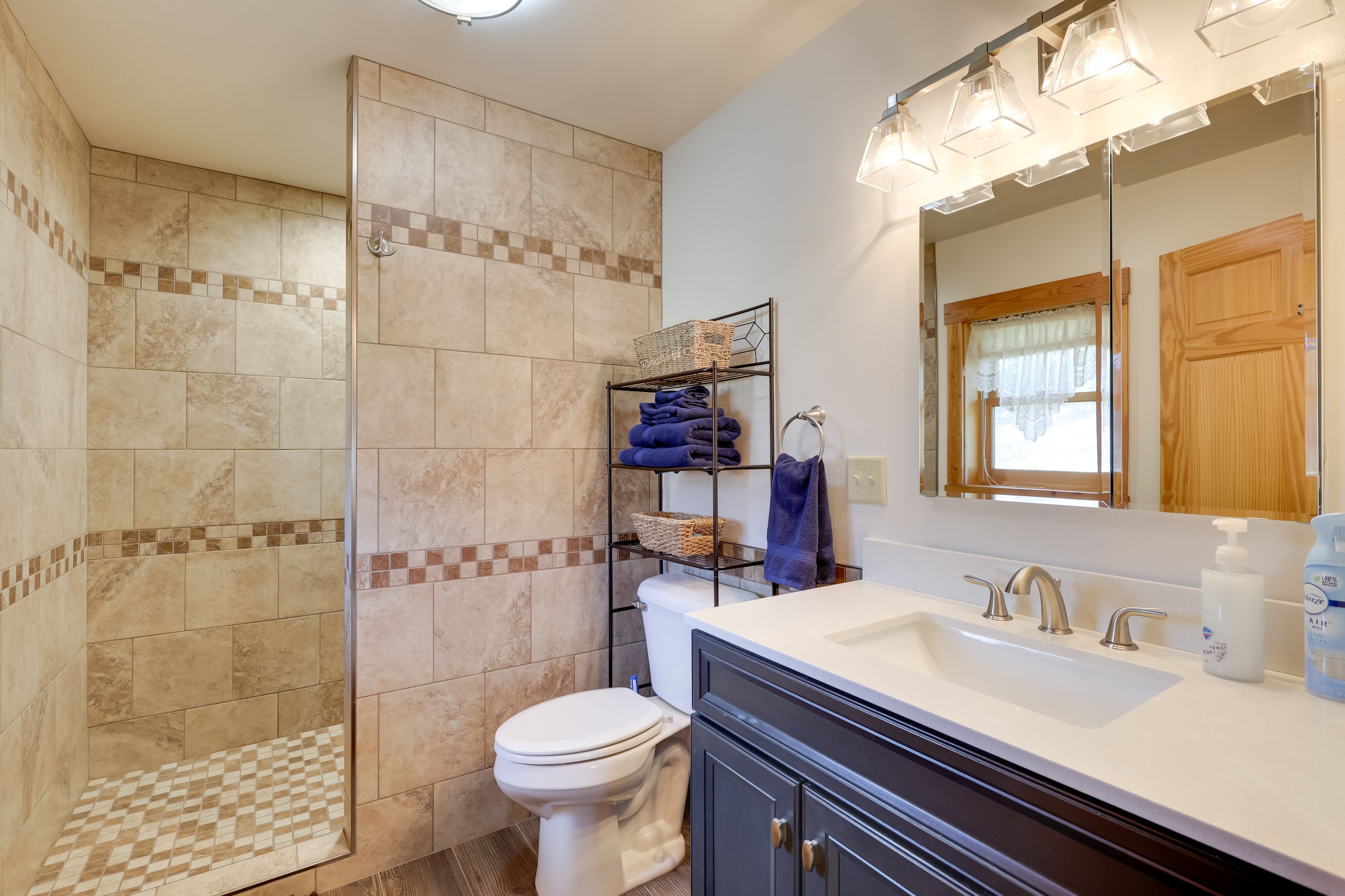En-Suite Bathroom