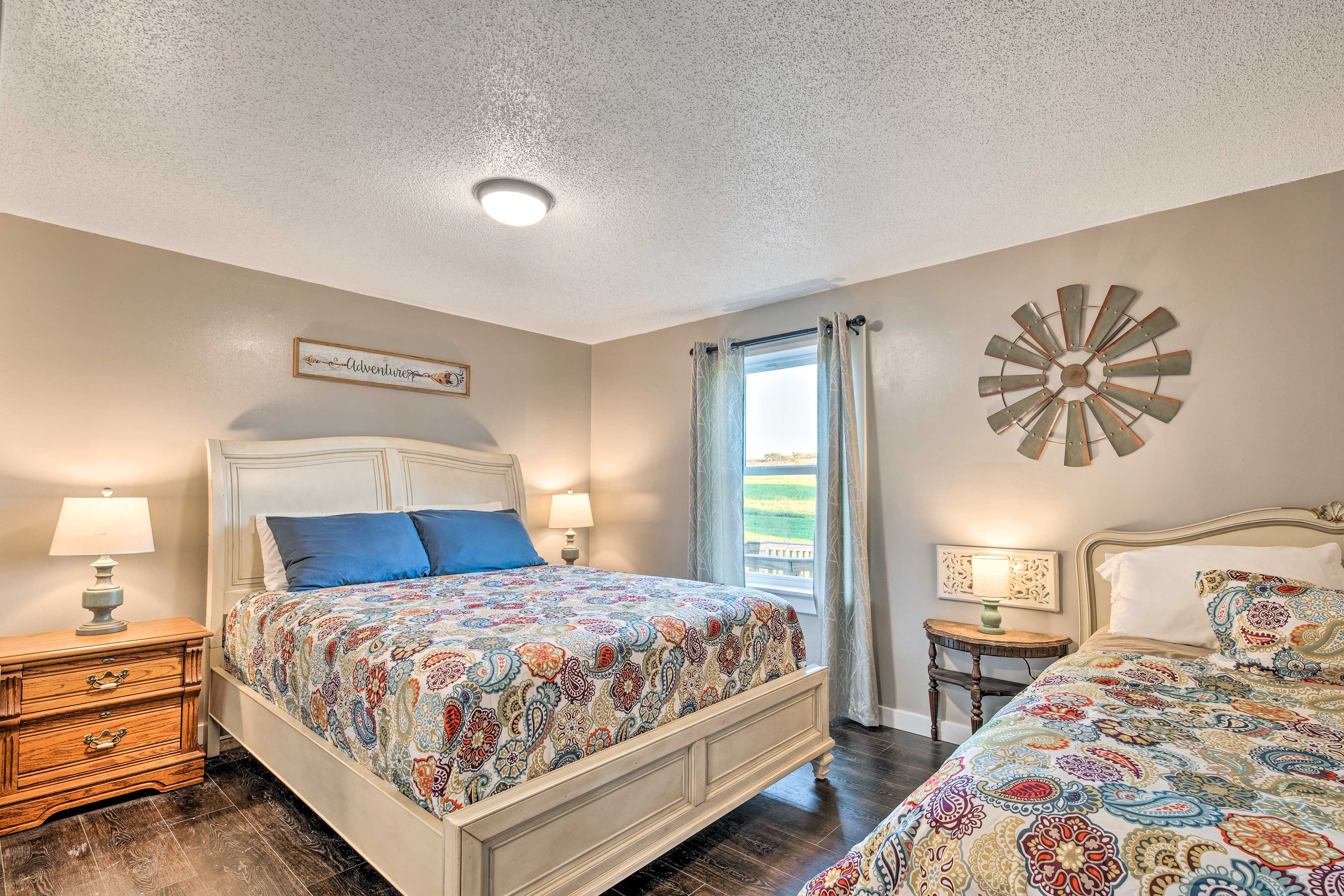 Bedroom 3 | Queen Bed | Full Bed | Main Level
