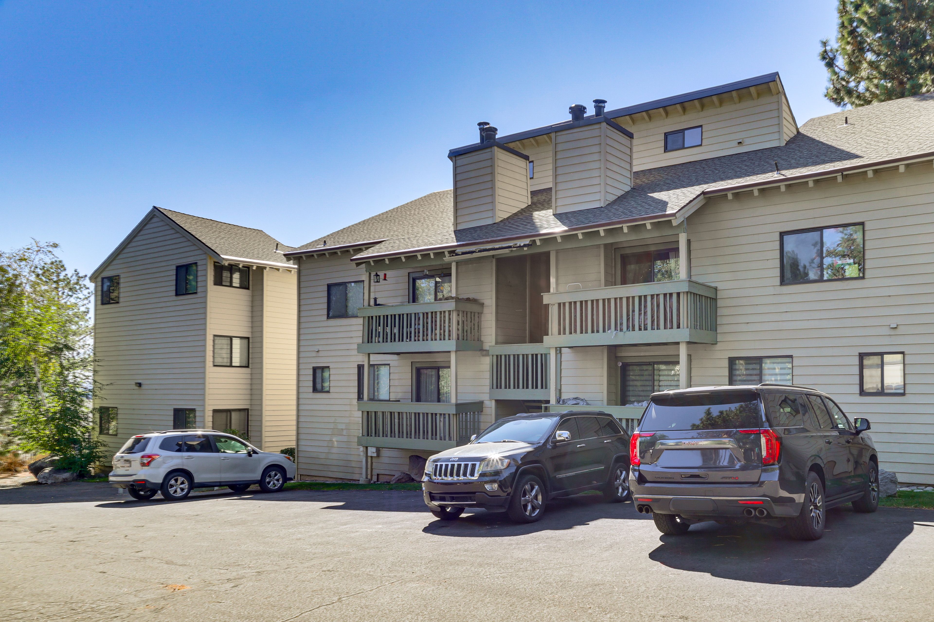 Exterior | RV/Trailer Parking (Available Upon Request)