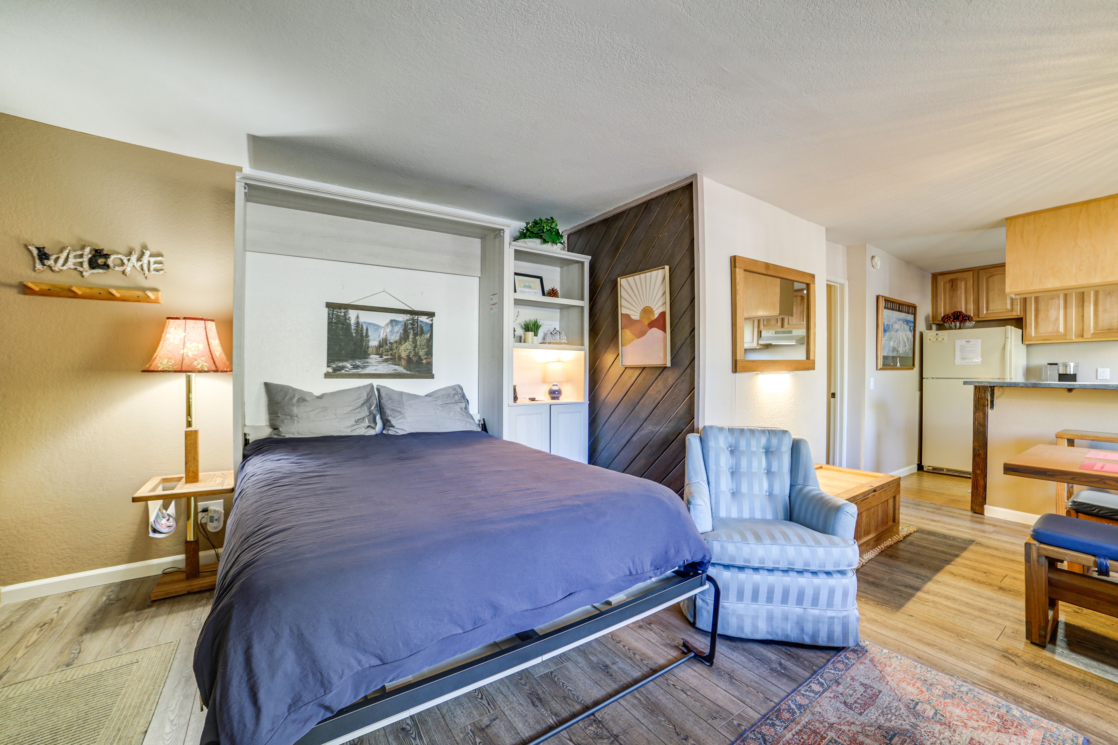 Studio | Queen Murphy Bed | Queen Futon