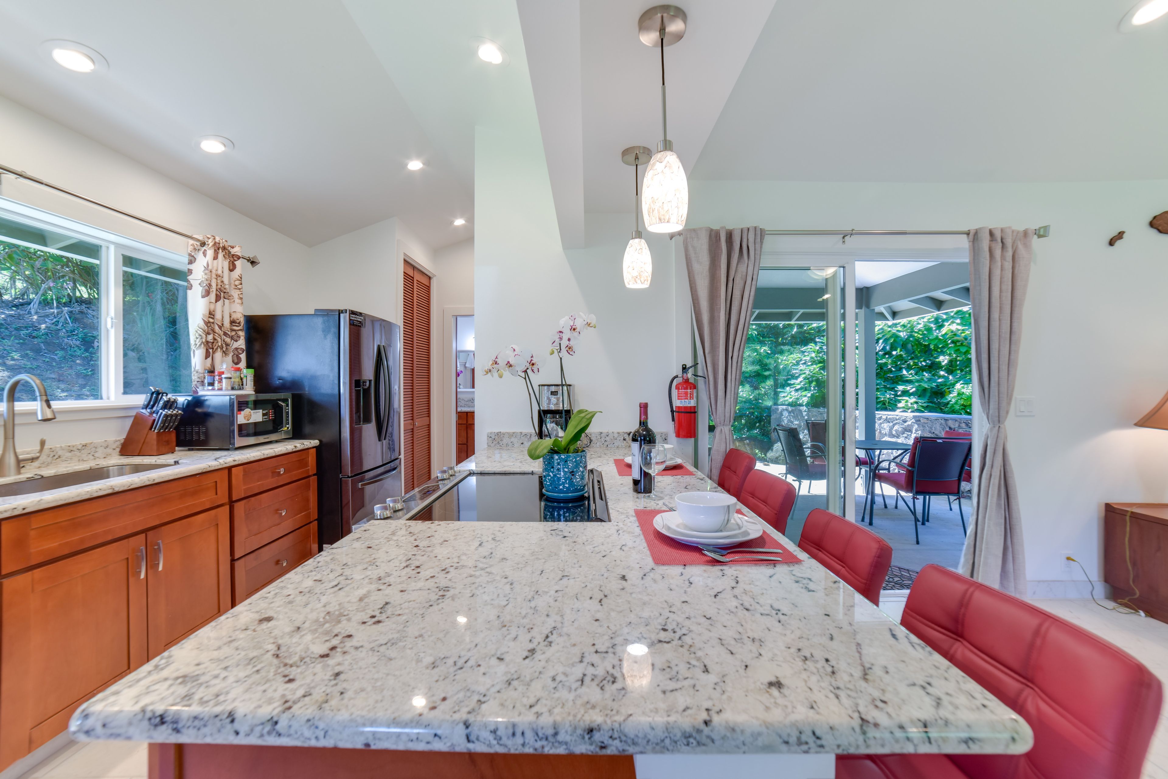 Kitchen | Cooking Basics | Coffee Maker | Paper Towels/Trash Bags Provided