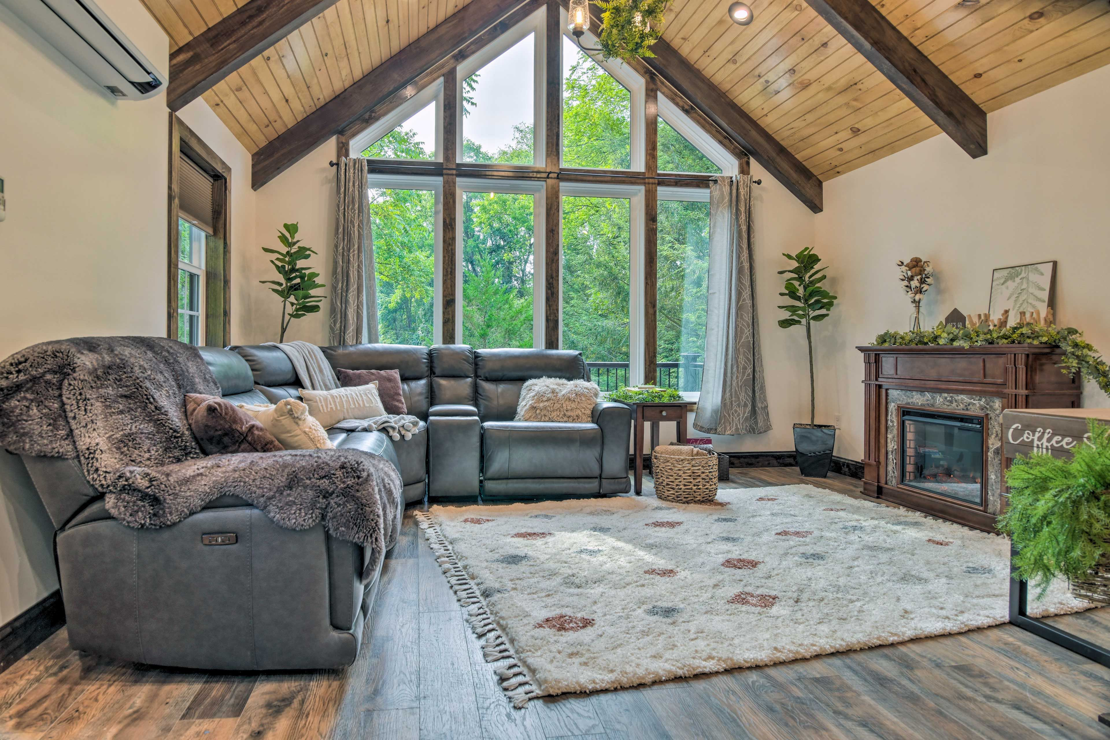 Living Area | Electric Fireplace | Books | Coffee Bar