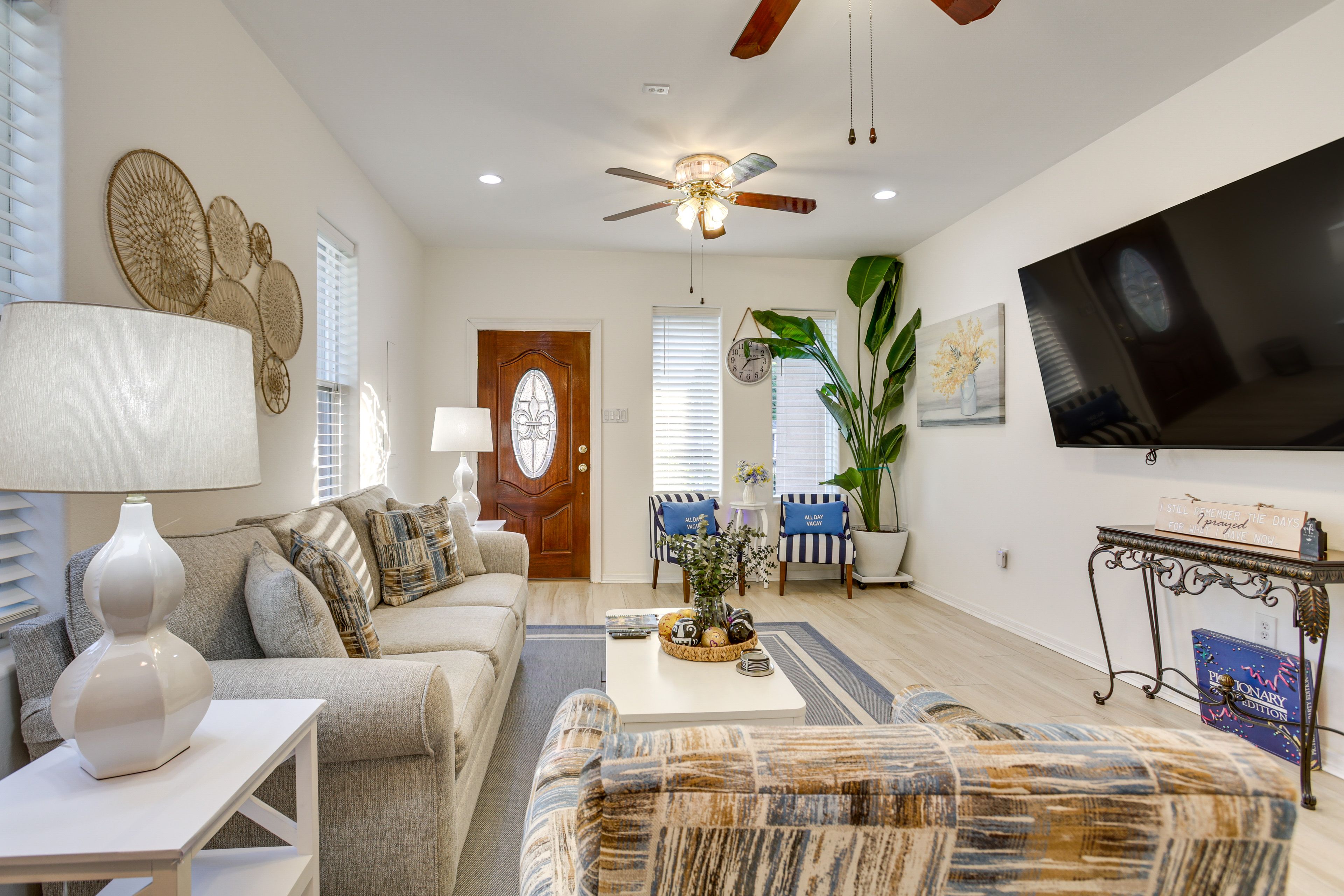 Living Room | Electric Fireplace | Smart TV