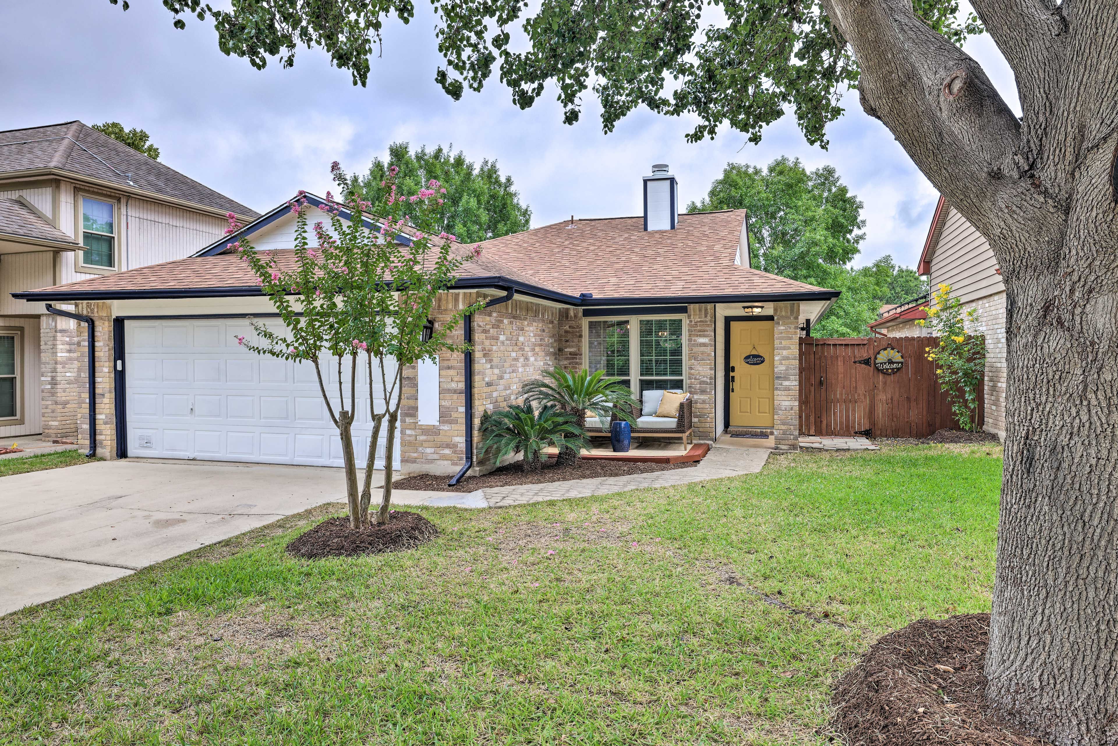 Exterior | Keyless Entry | Garage (2 Vehicles) | Driveway (2 Vehicles)