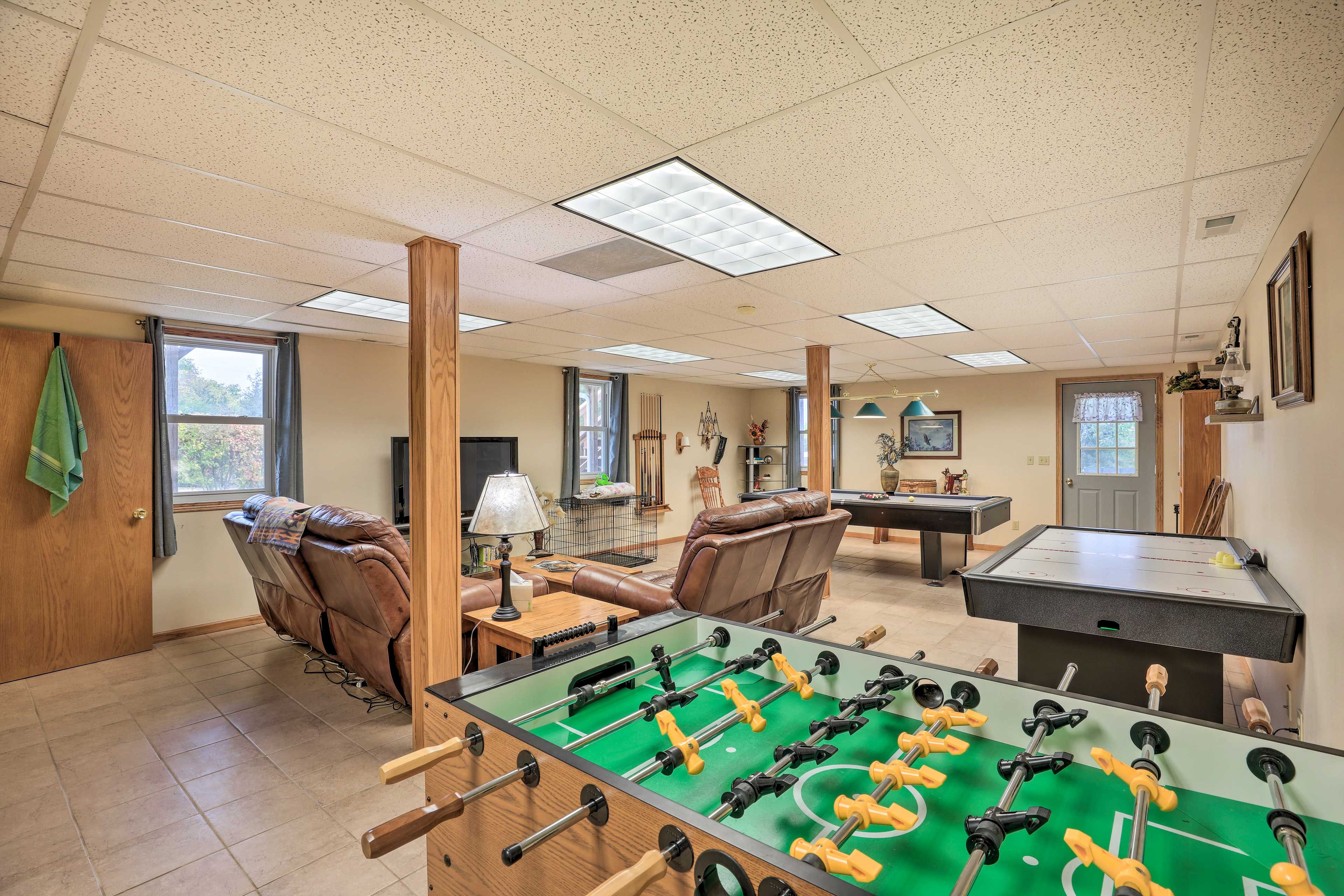 Game Room | Lower Level