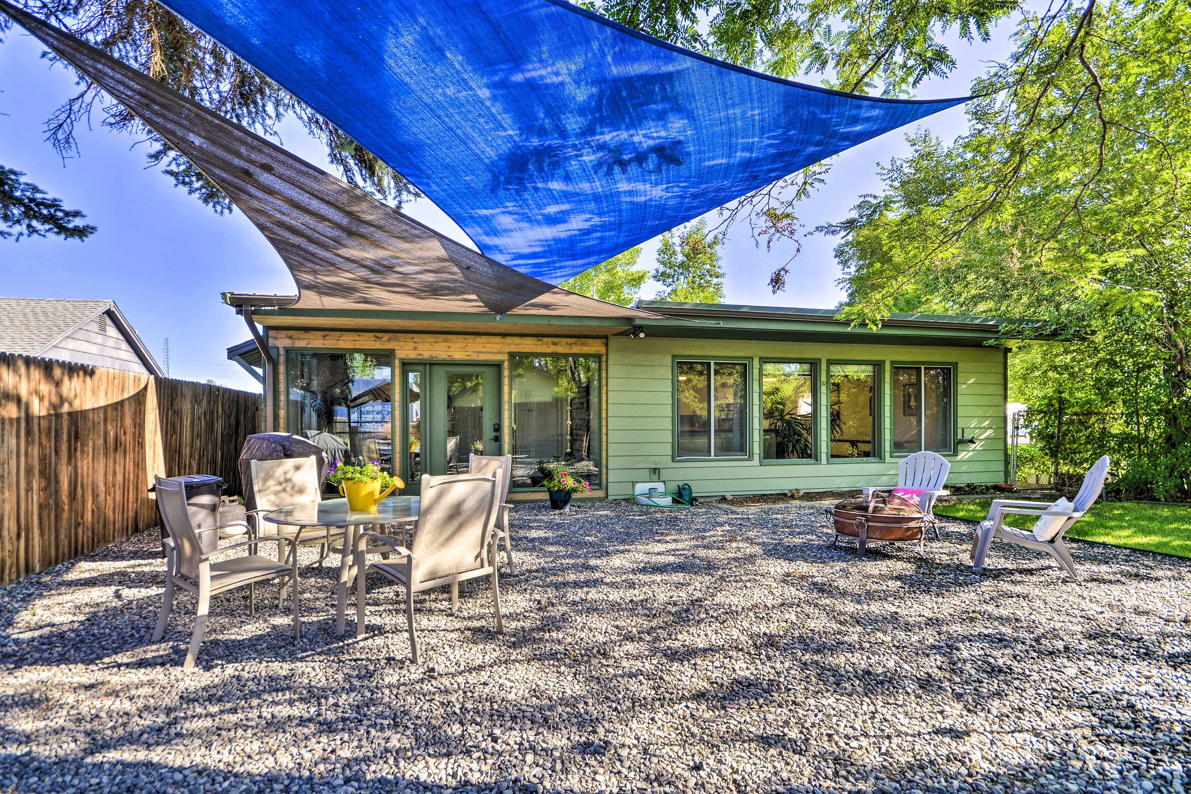 Backyard | Outdoor Dining Area | Fire Pit | Gas Grill