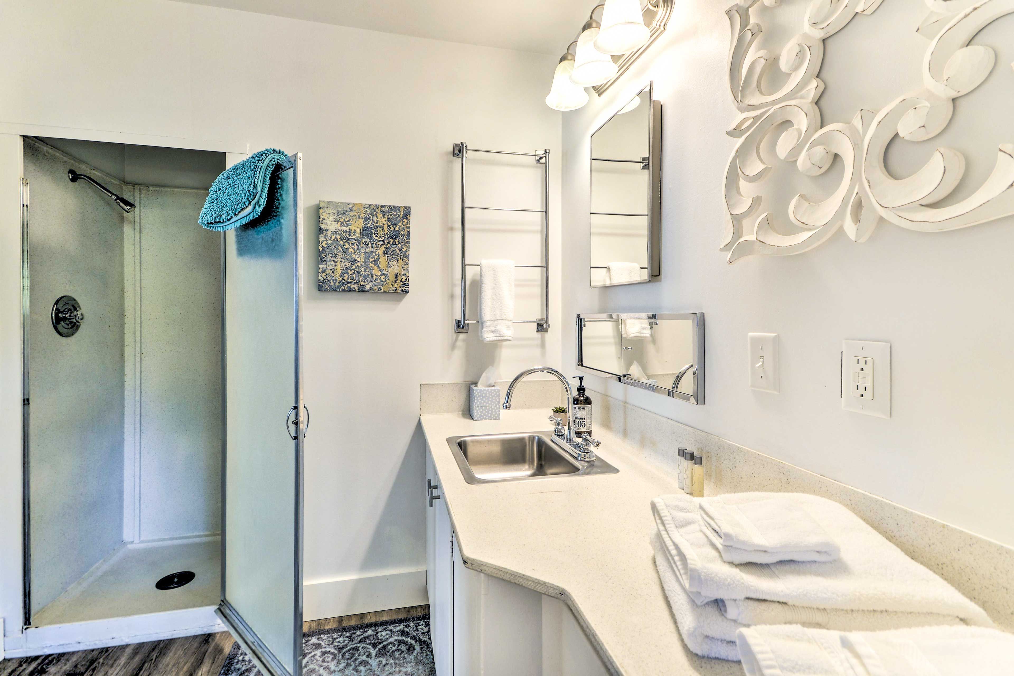 Full Bathroom