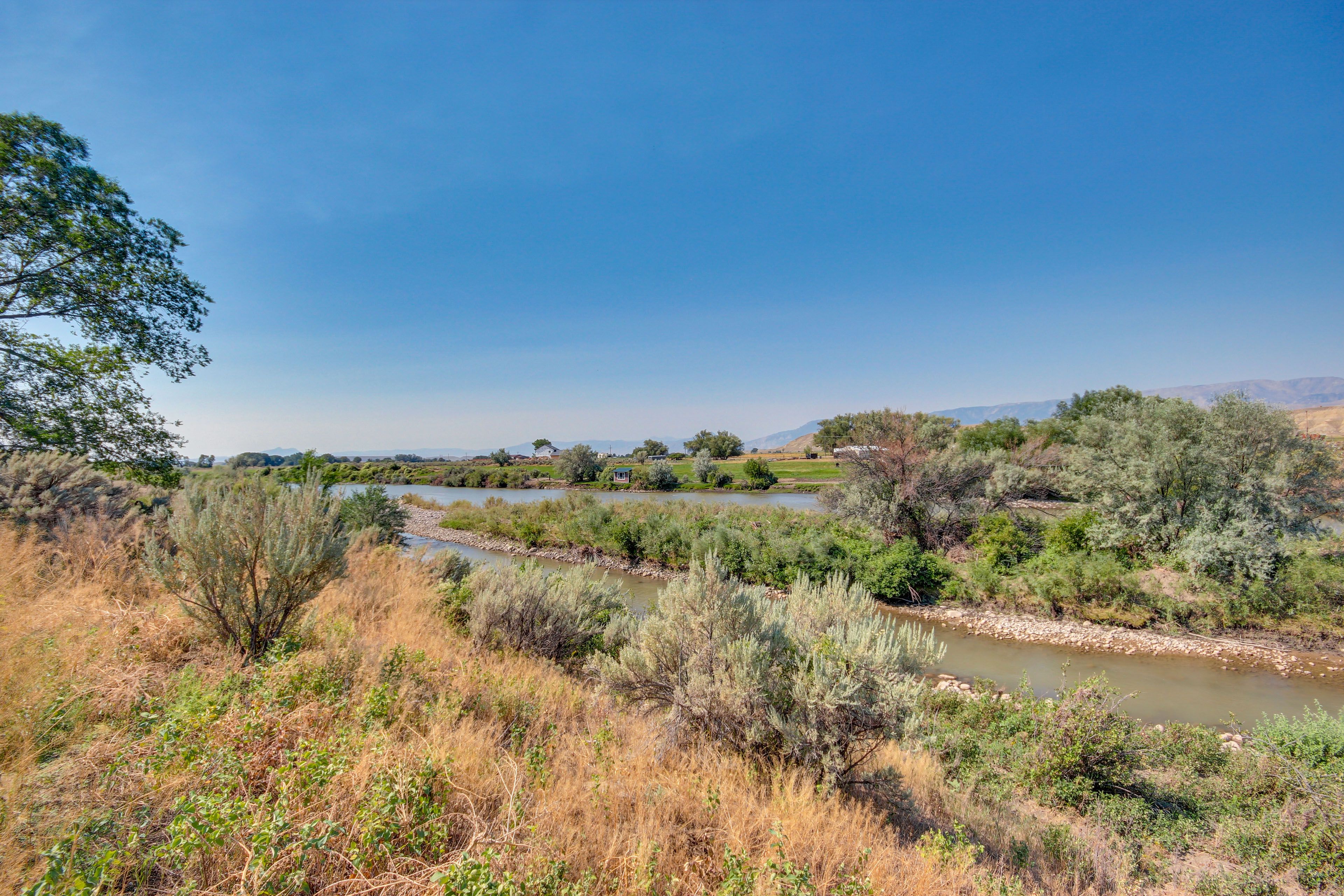 14-Acre Property | River Views