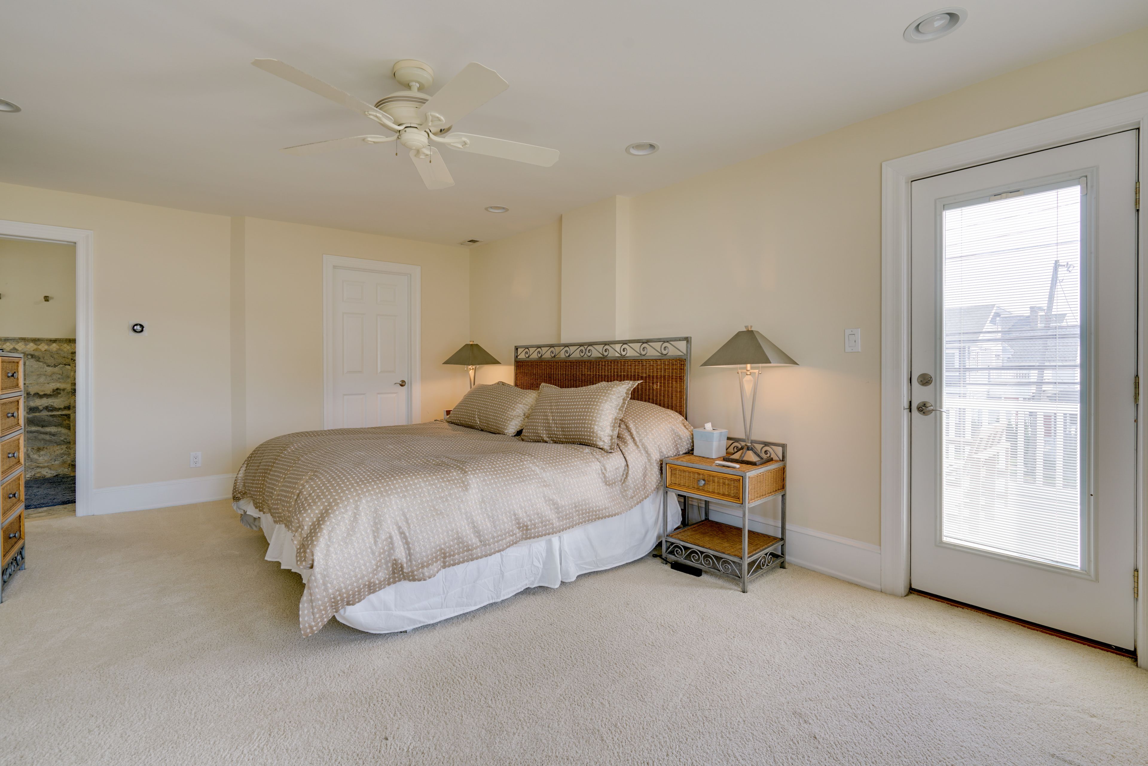 Bedroom 3 | 2nd Floor | King Bed | Smart TV w/ Cable