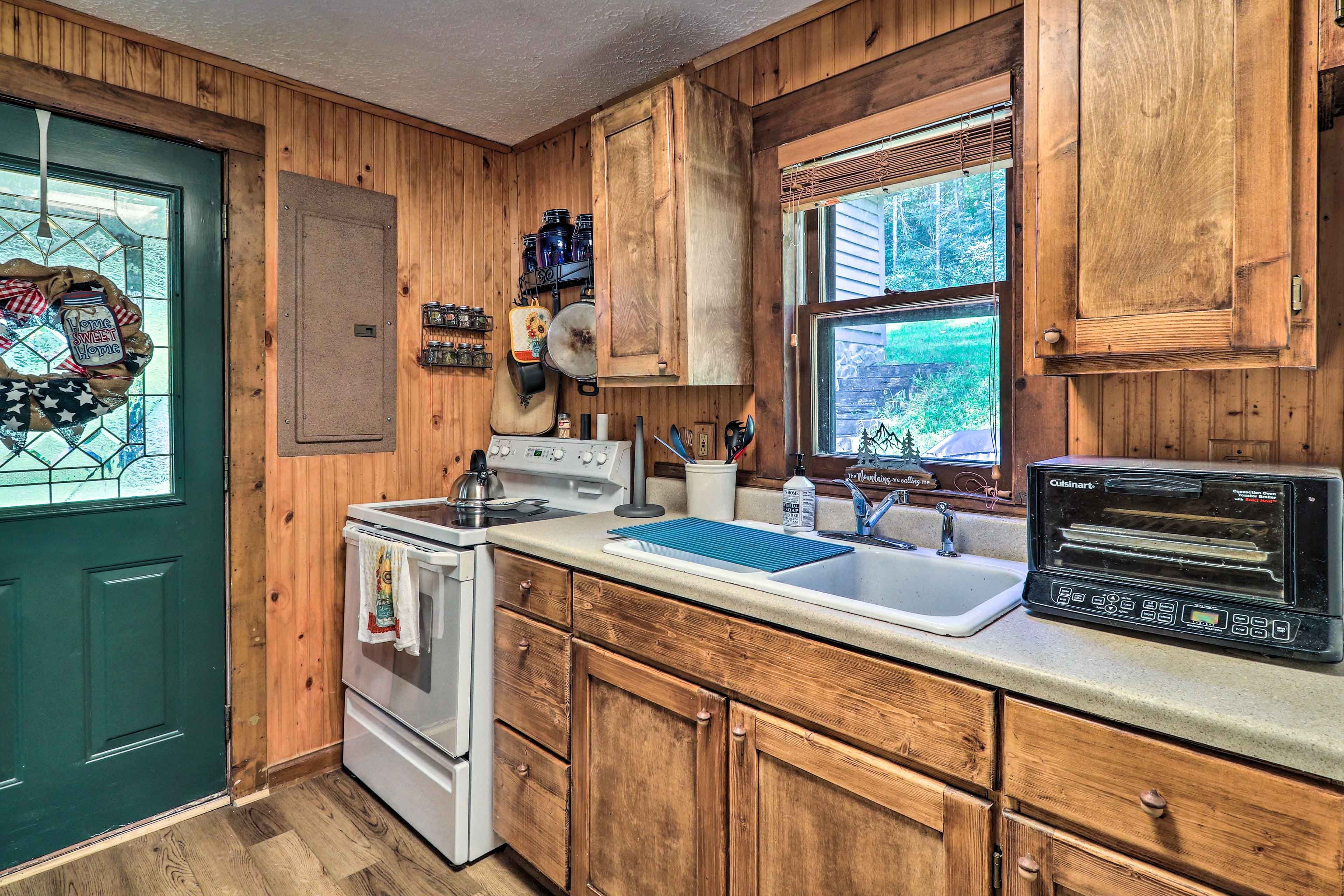 Kitchen | 1st Floor