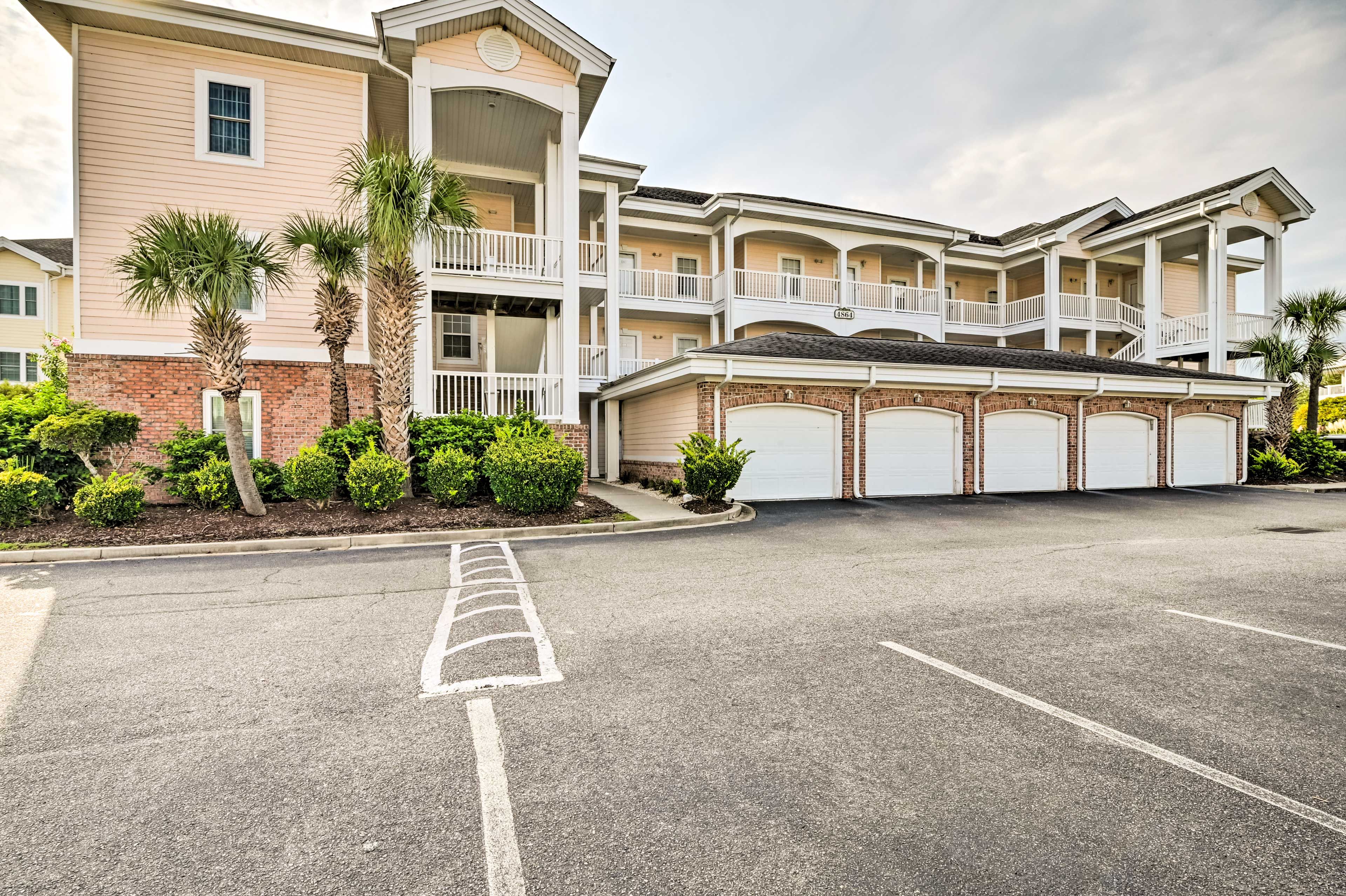 Exterior | Community Parking Lot (2 Vehicles)