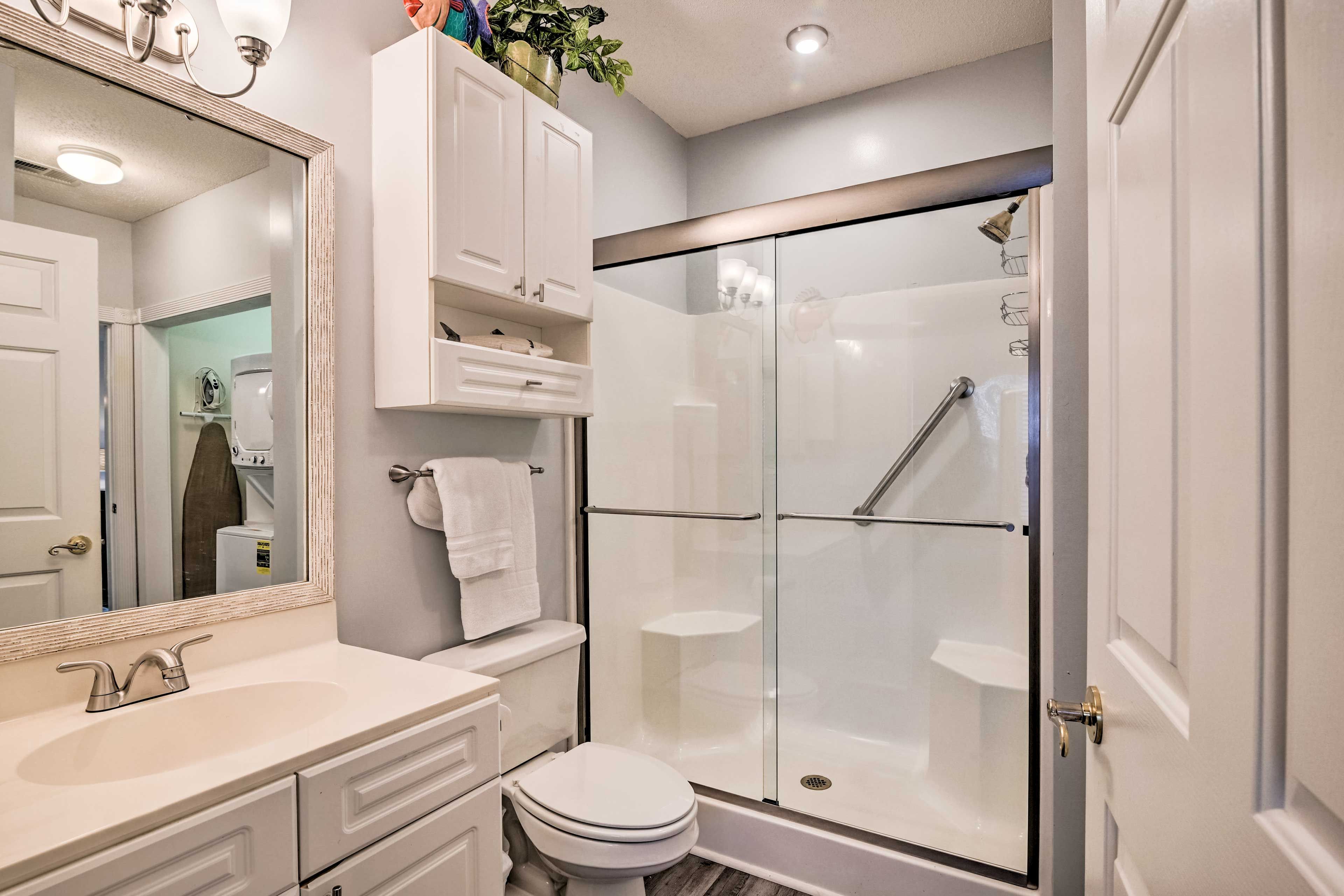 Full Bathroom