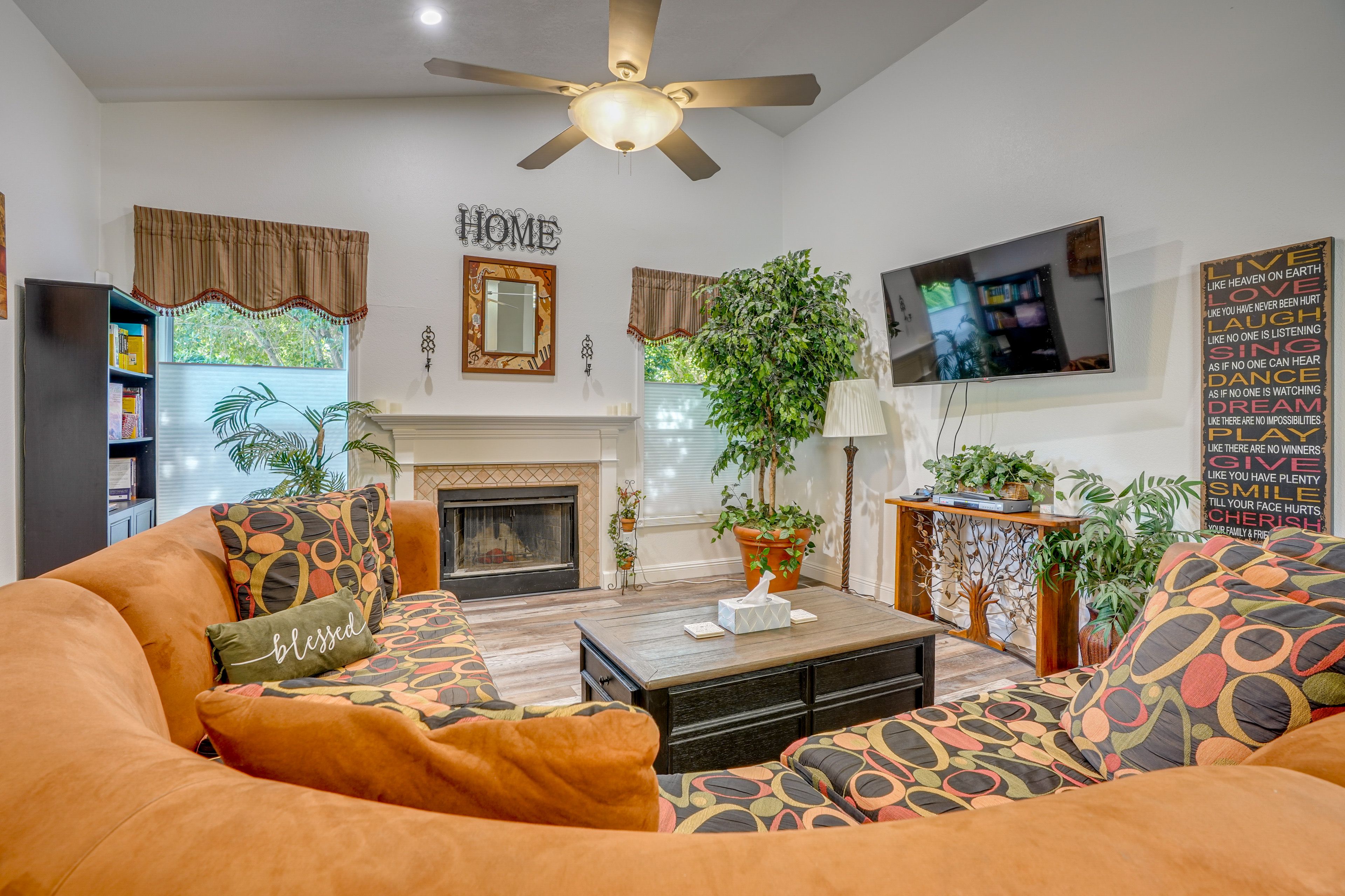 Family Room | TV | Fireplace