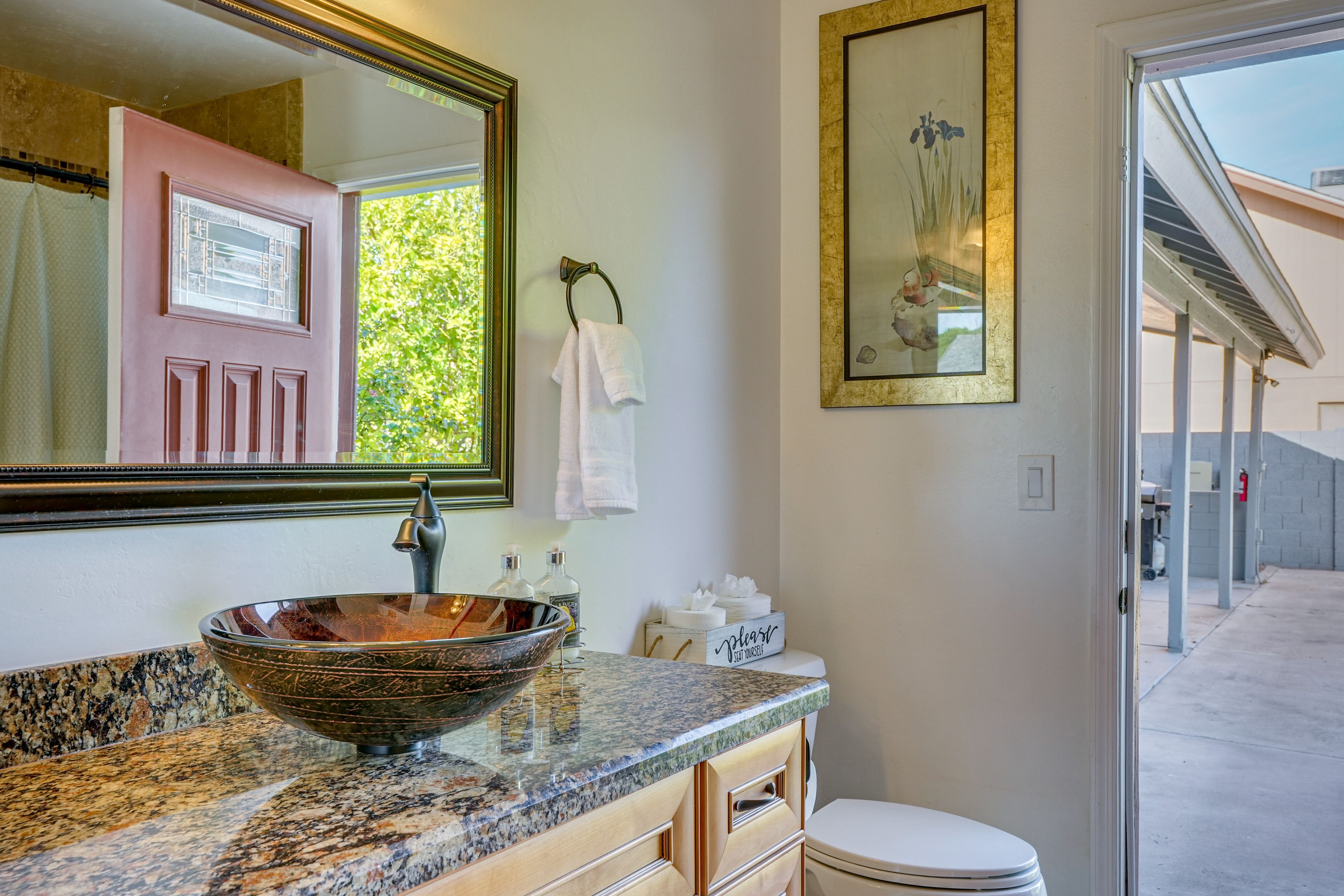 Full Bathroom