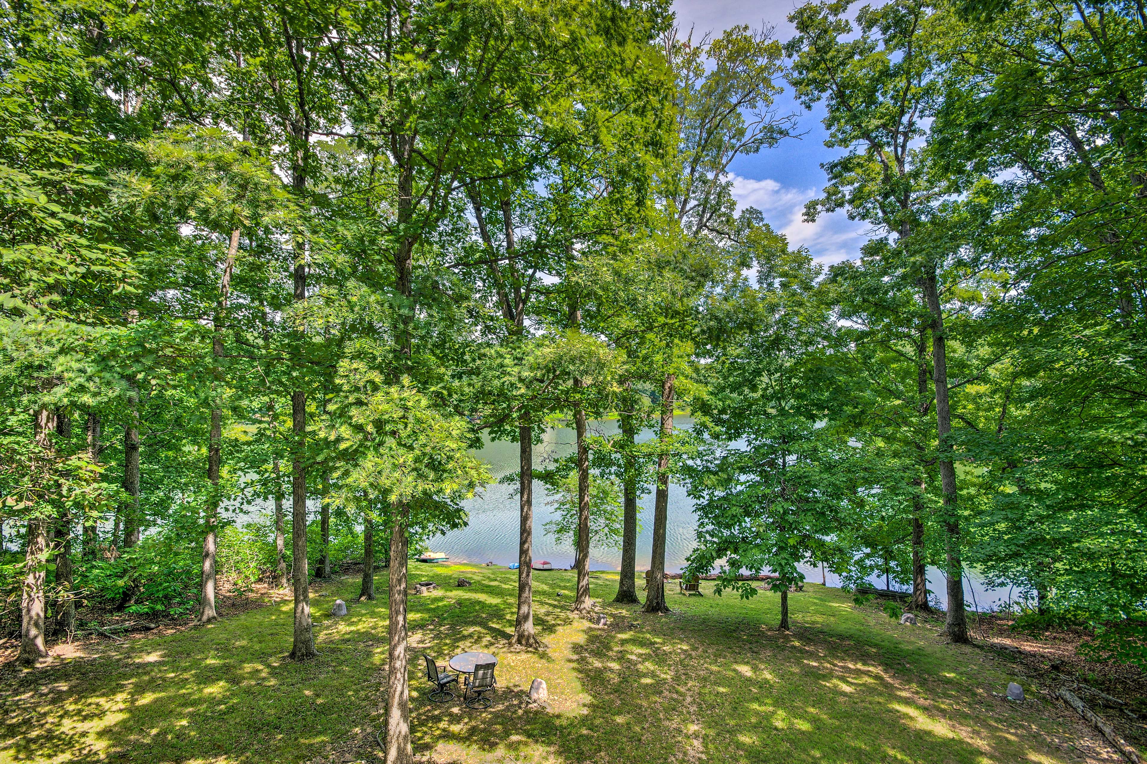 Yard Area | Lake Access
