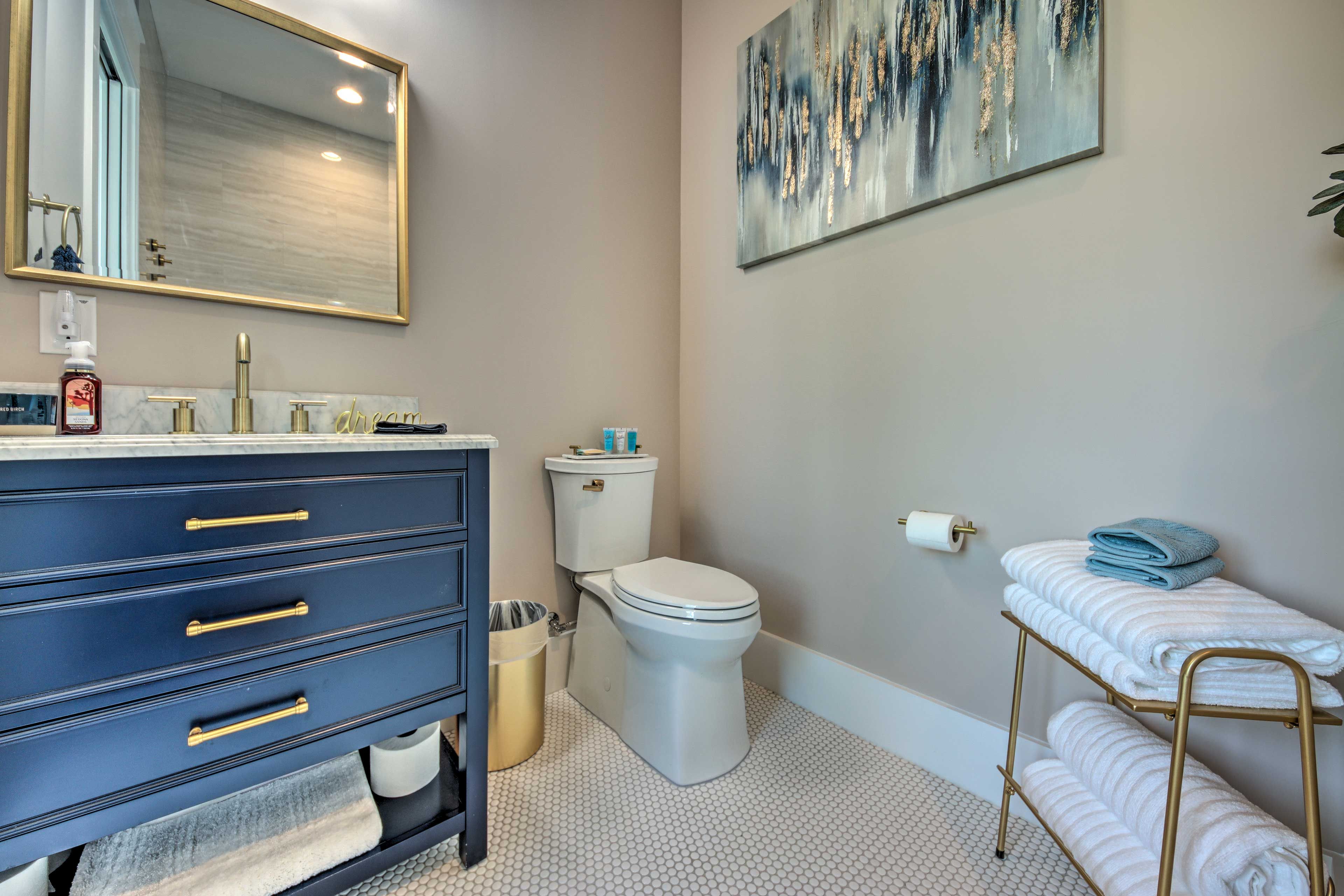 Full Bathroom