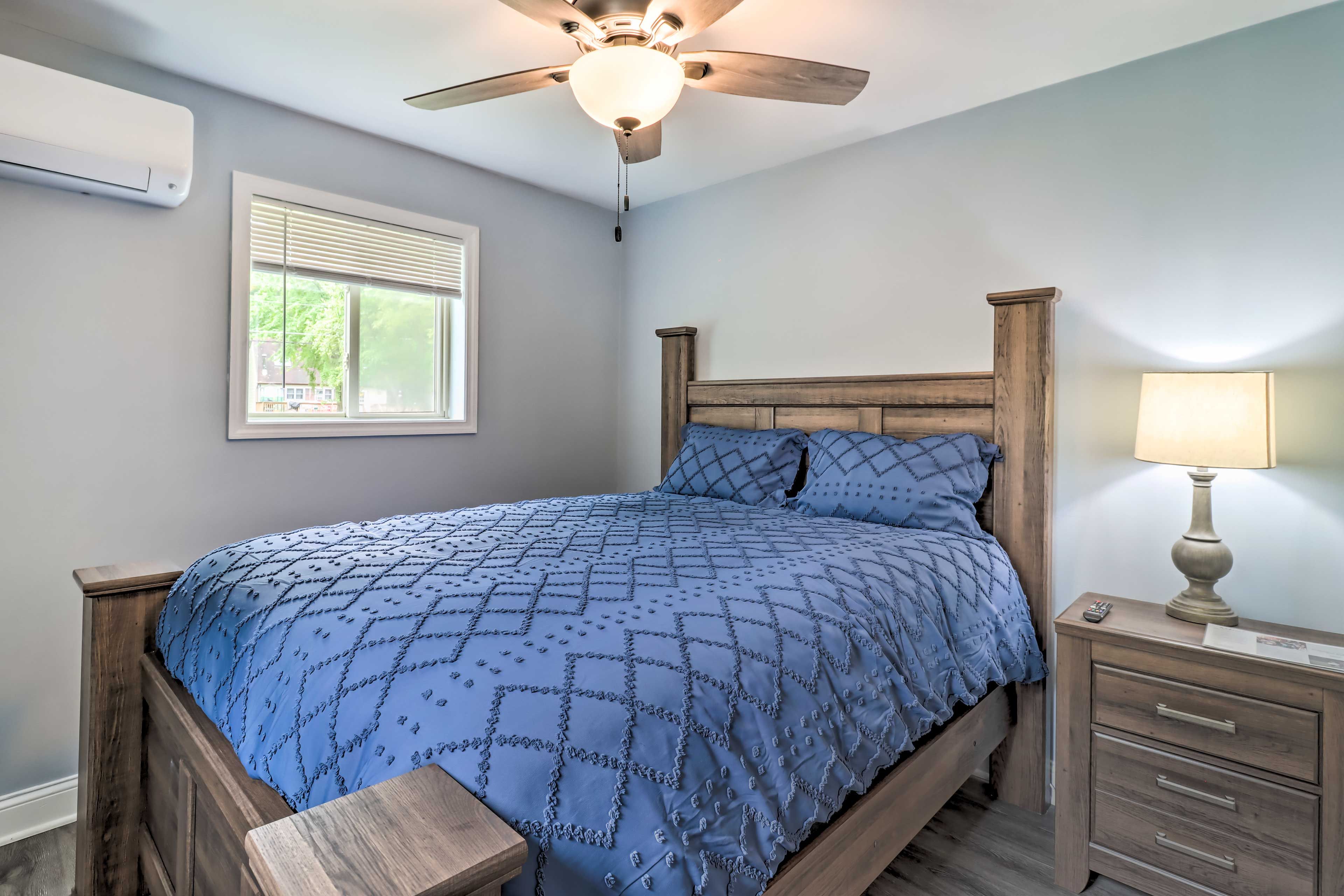 Bedroom 3 | Queen Bed