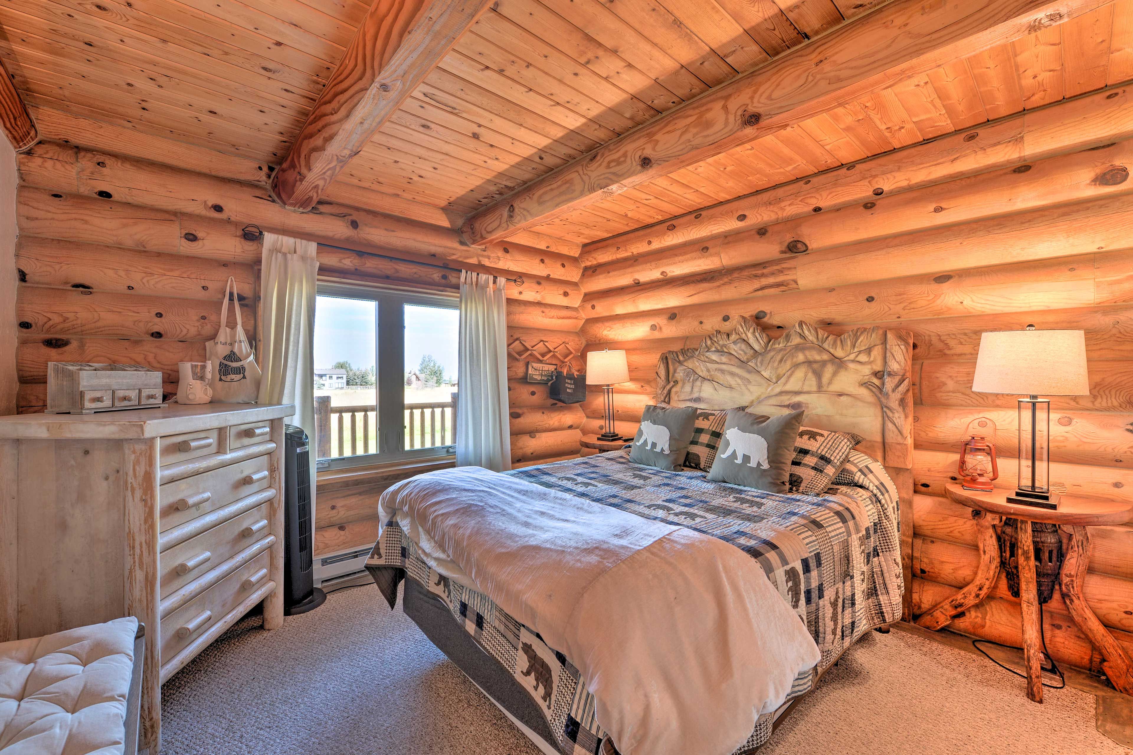 Bedroom 1 | Queen Bed | Linens Provided | Smart TV