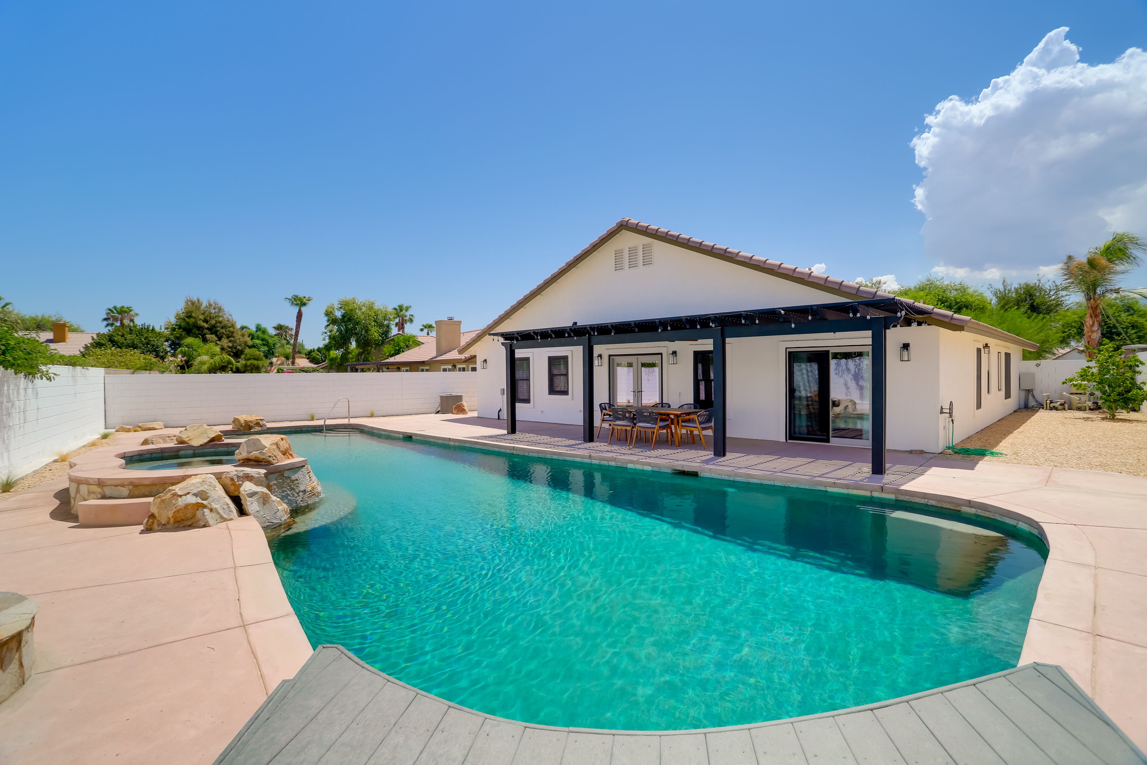 La Quinta Vacation Rental | 4BR | 2BA | 2,008 Sq Ft | 1 Step Required for Access