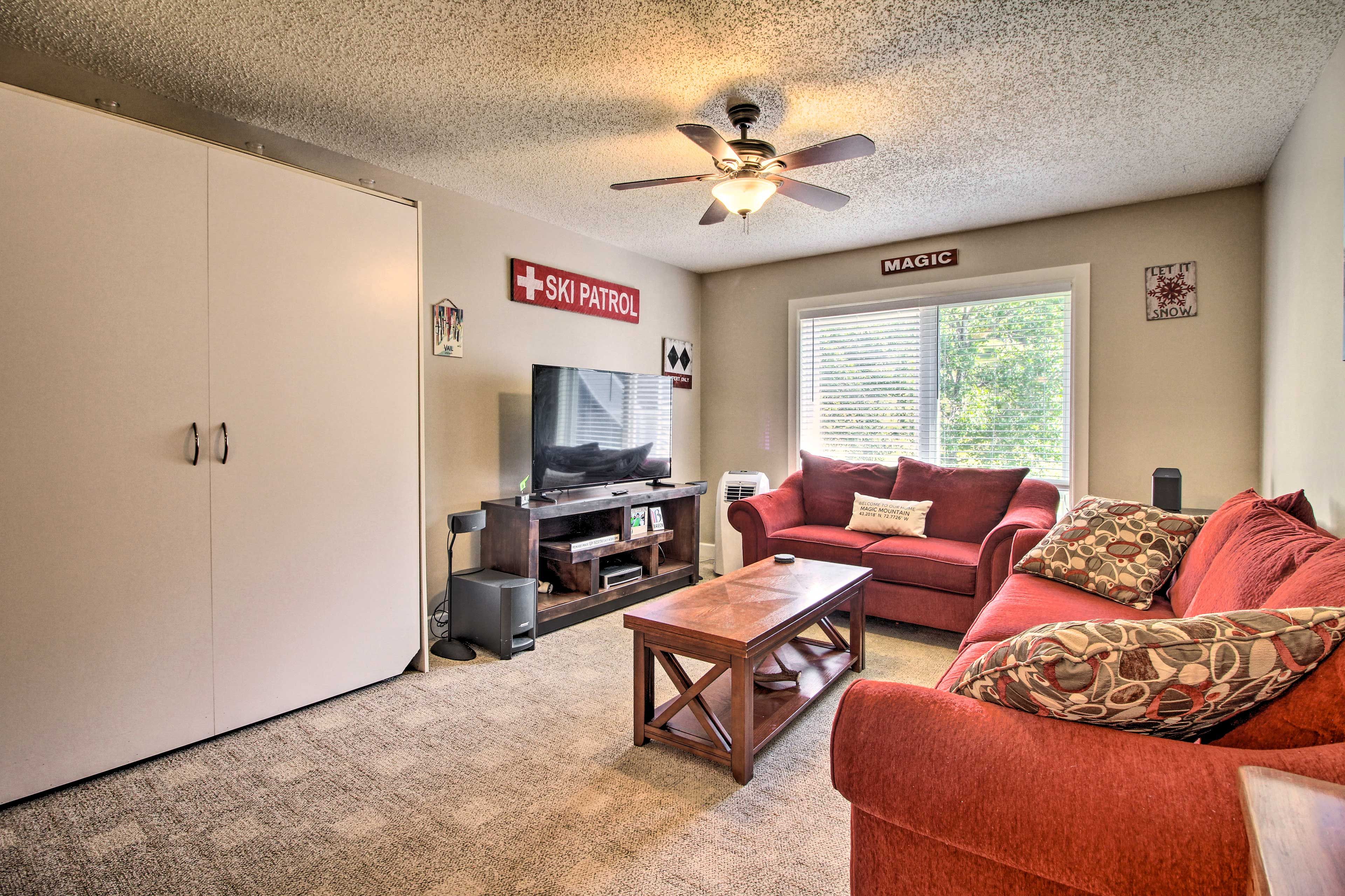 Londonderry Vacation Rental | 1BR | 1BA | 600 Sq Ft | Stairs Required to Access