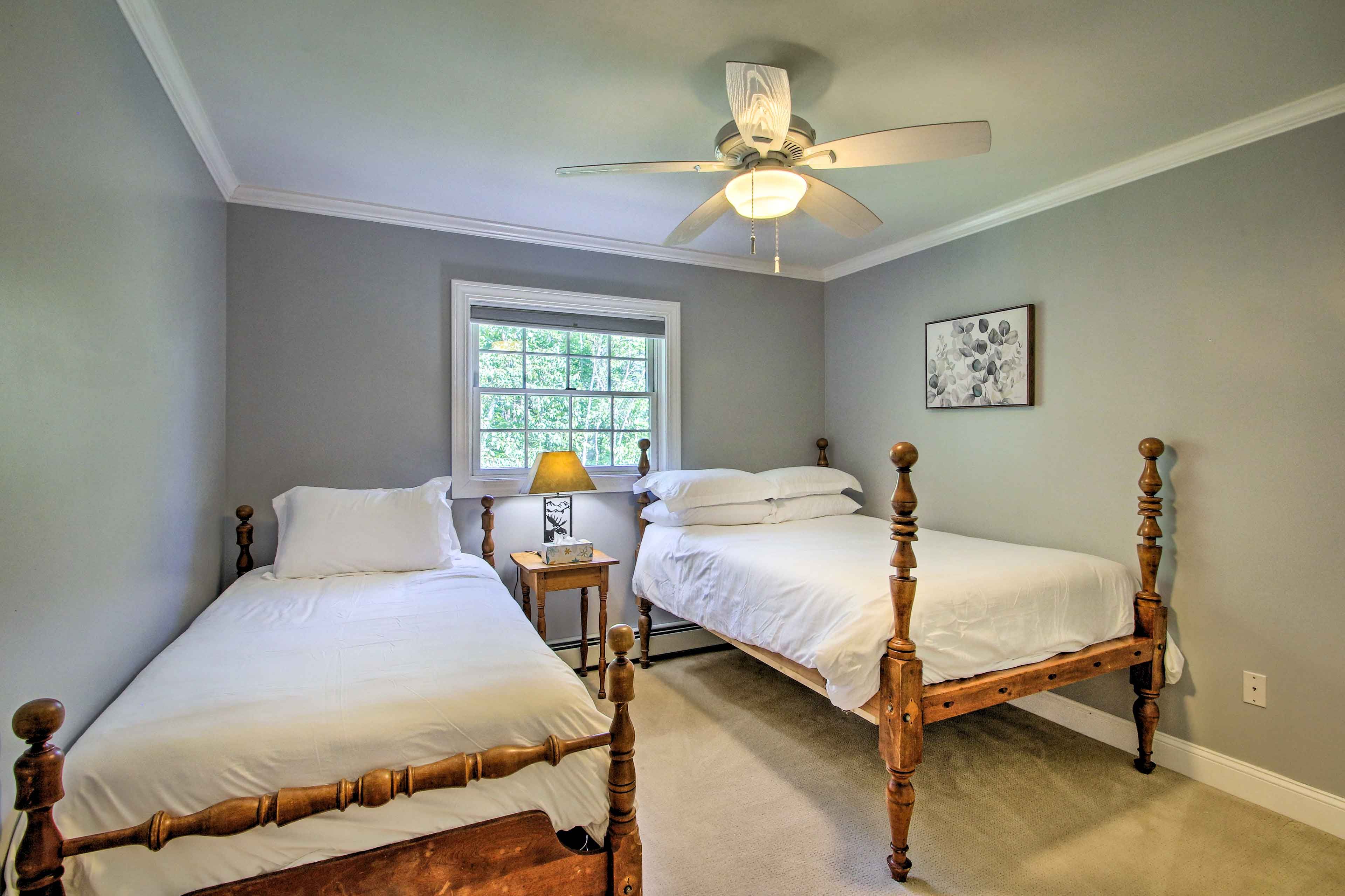 Bedroom 2 | Full Bed | Twin Bed